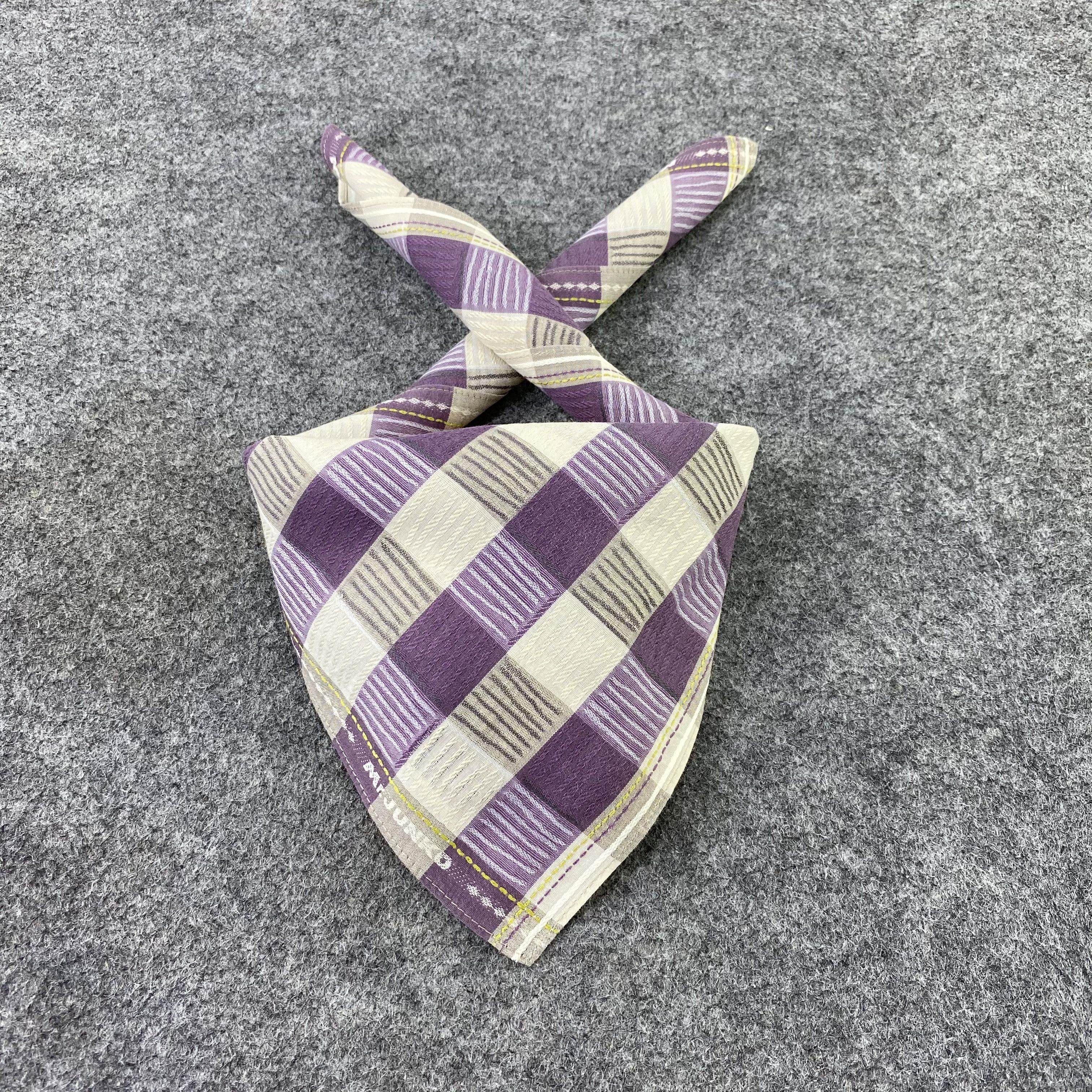 Japanese Brand Mr. Junko Handkerchief / Bandana / Neckerchief -B801 Size ONE SIZE - 2 Thumbnail