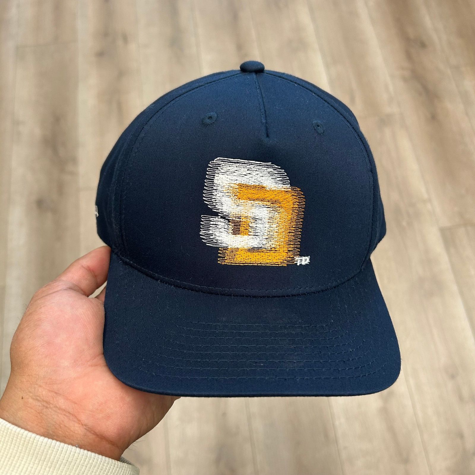 New Era San Diego Padres Towndust Blur Logo Snapback Navy Hat Cap Size ONE SIZE - 2 Thumbnail