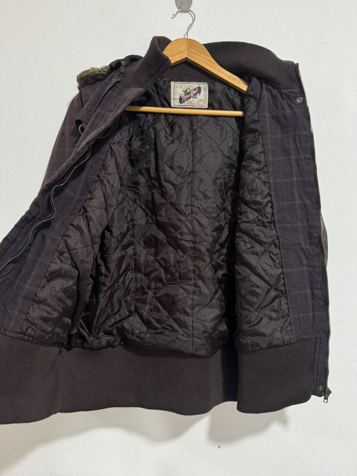 If Six Was Nine × Le Grande Bleu (L.G.B.) × Vintage Vintage Retro Girl Faux Fur Hooded Jacket Size M / US 6-8 / IT 42-44 - 8 Thumbnail