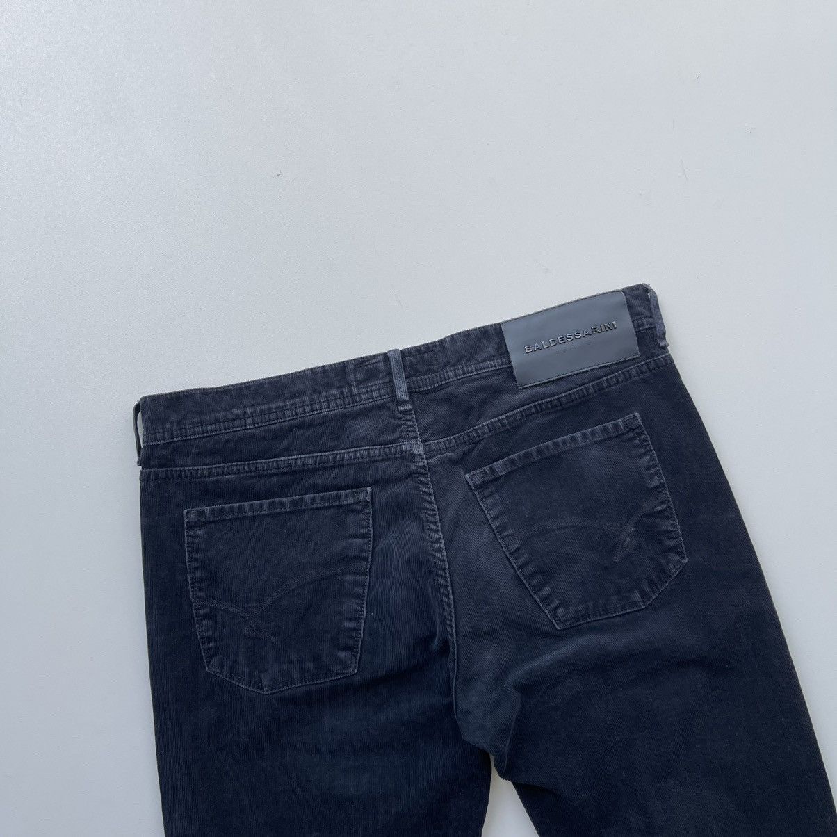 Baldessarini Baldessarini Jeans Jack Regular Fit Stretch Corduroy Pants Size US 35 - 6 Thumbnail