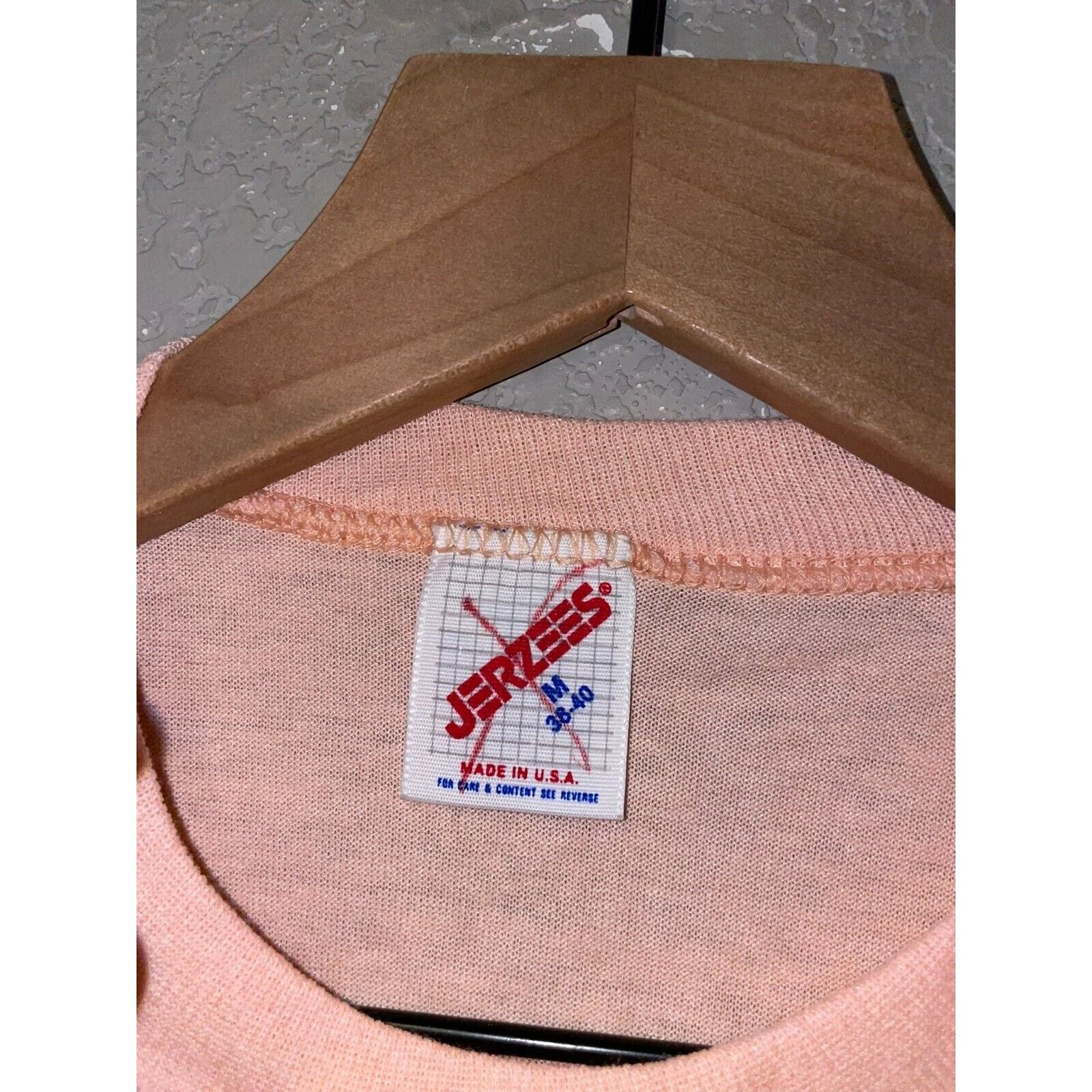 Jerzees Vintage Hunting Shirt A Bad Day Hunt Animal Tee 1986 80s M Size US M / EU 48-50 / 2 - 9 Thumbnail