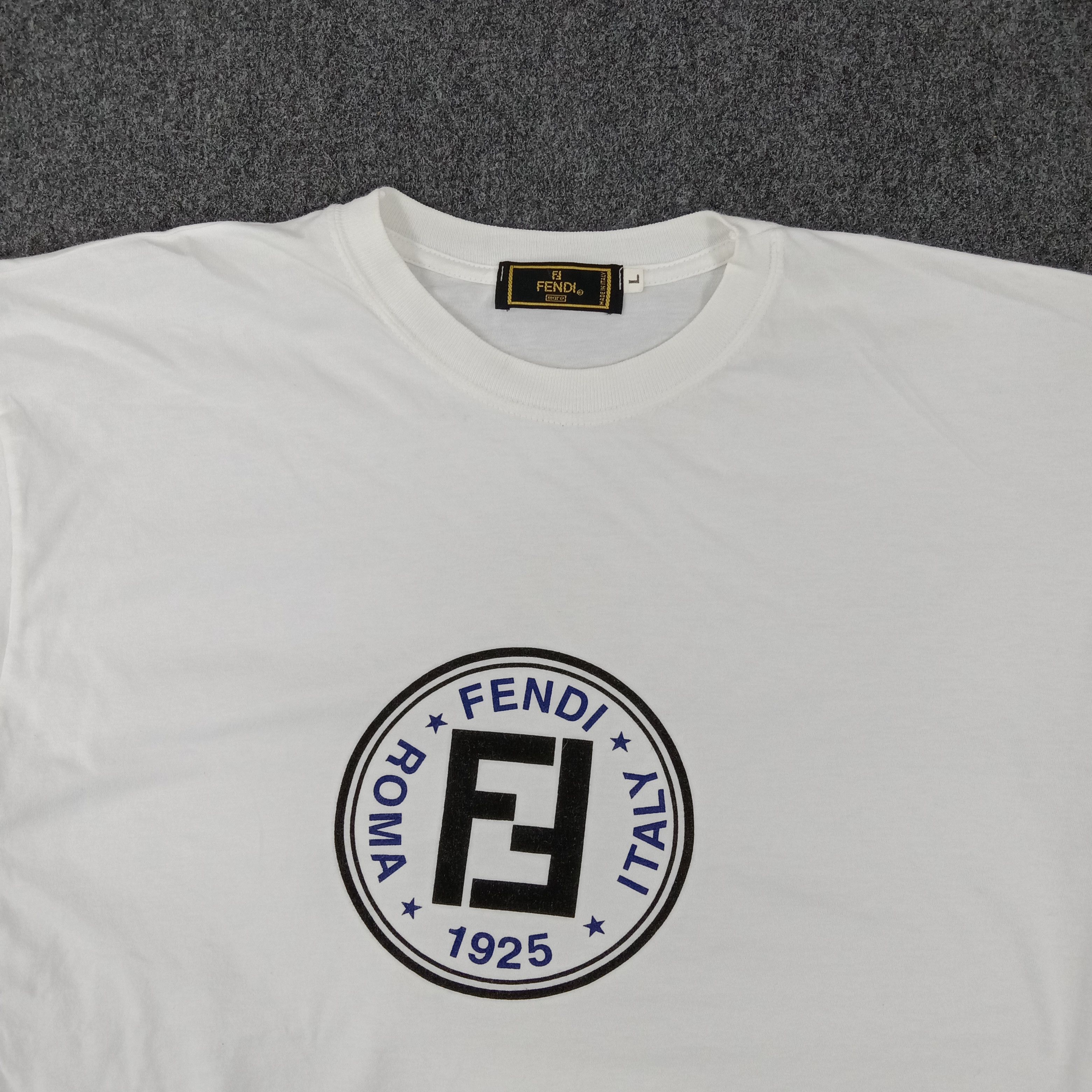 Fendi × Vintage Fendi Italian Brand Logo Tshirt Size US L / EU 52-54 / 3 - 3 Thumbnail