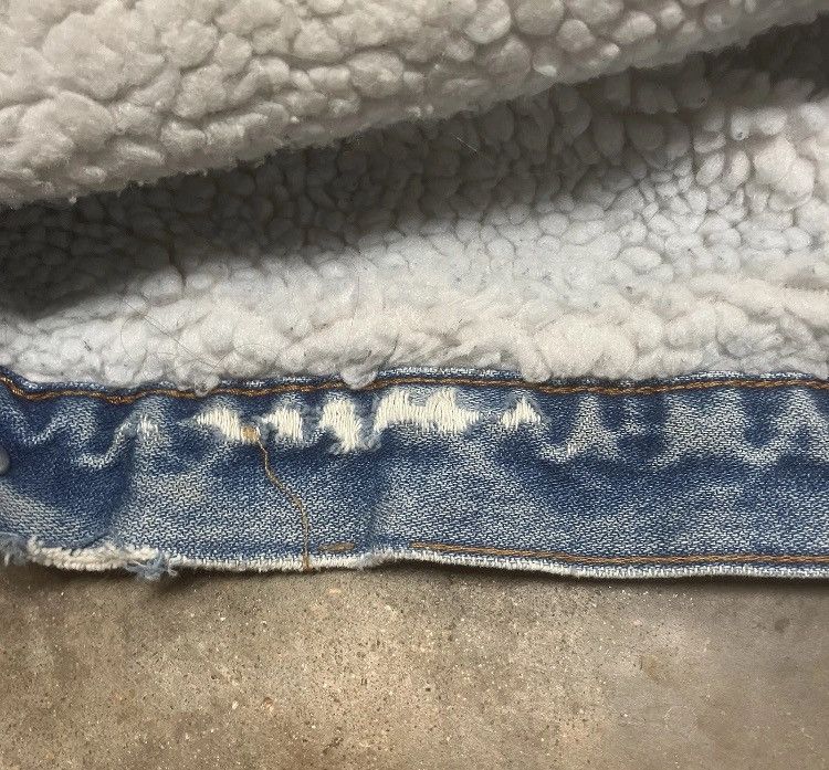 Vintage × Wrangler Faded Distressed Wrangler Sherpa Denim Jacket Size US M / EU 48-50 / 2 - 7 Thumbnail