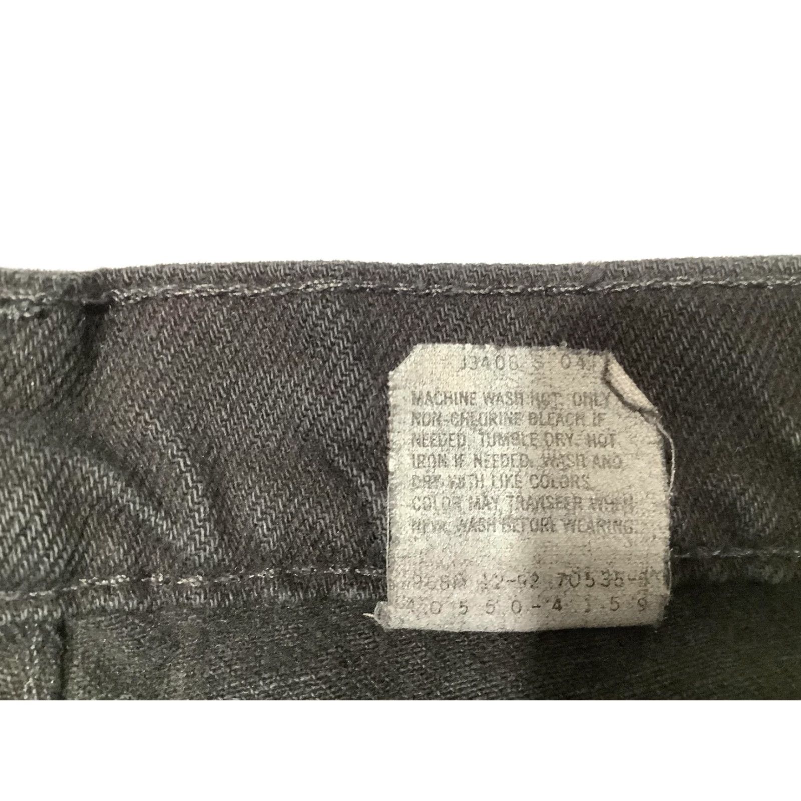Levi's Levi's 550 Shorts Mens 34 Black Striped Distressed Relaxed Vintage 90s Bermuda Denim Casual Mens, 34 Inseam 4in Size US 34 / EU 50 - 4 Thumbnail