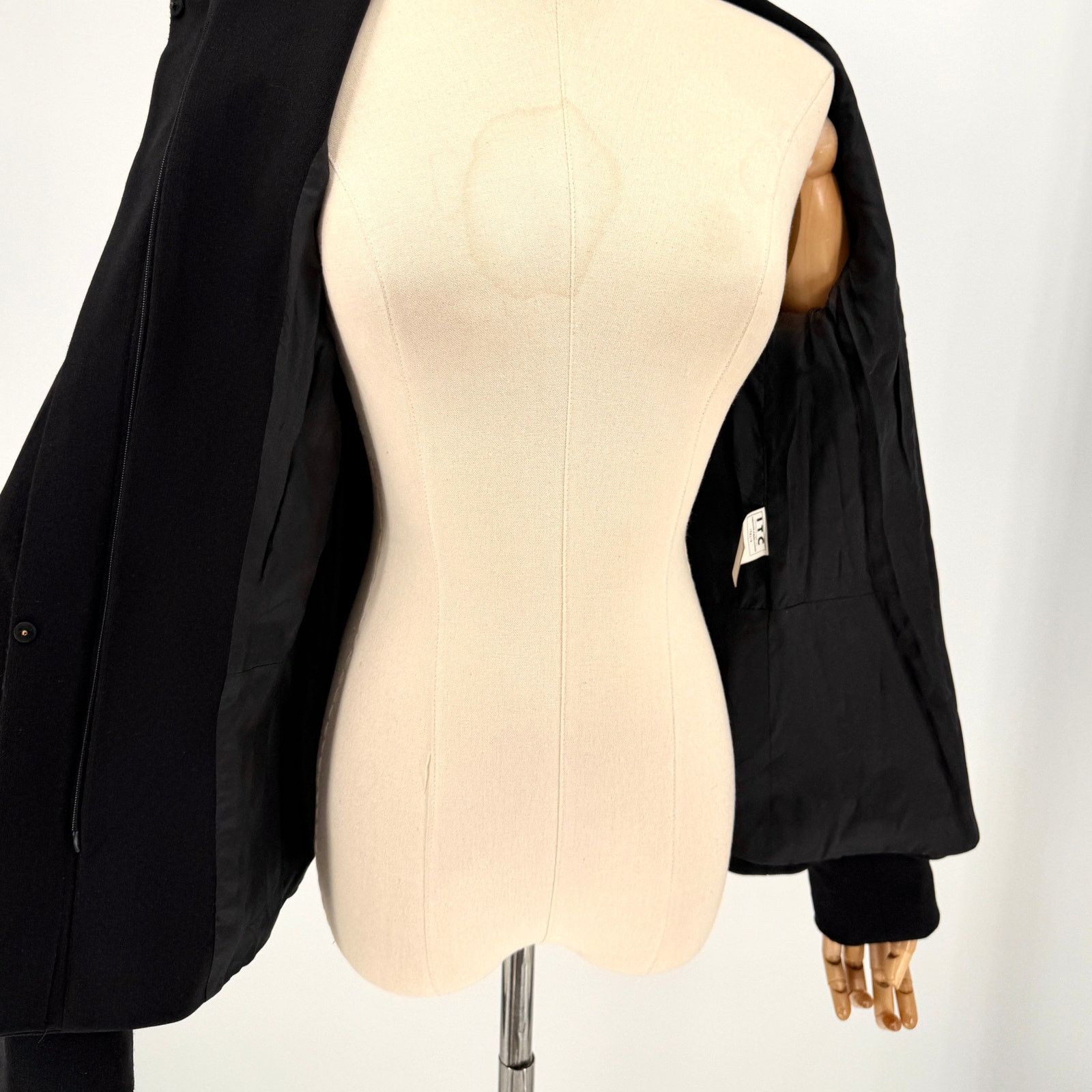 Gianfranco Ferre Vintage Y2K Black Technical Structured Peplum Zip Jacket Size M / US 6-8 / IT 42-44 - 7 Thumbnail