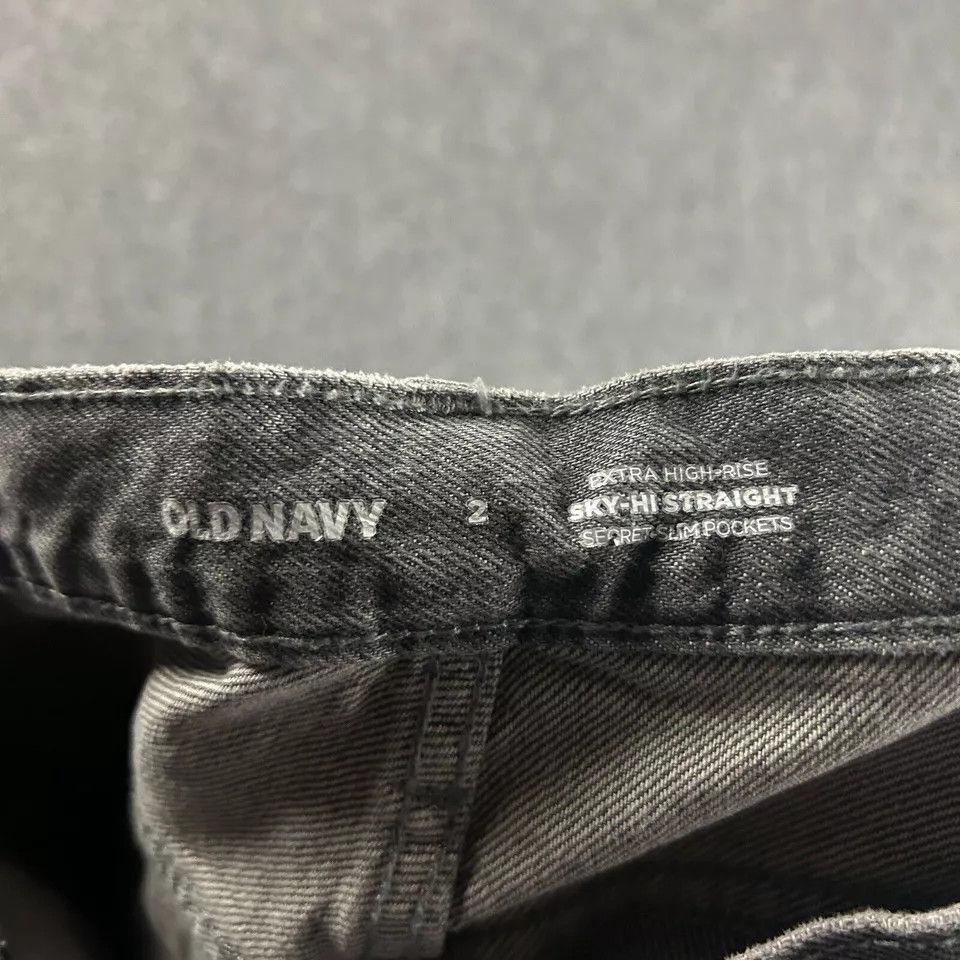Old Navy Old Navy Jeans Womens 2 Gray Sky Hi Straight Cut Off Size 28" / US 6 / IT 42 - 7 Thumbnail