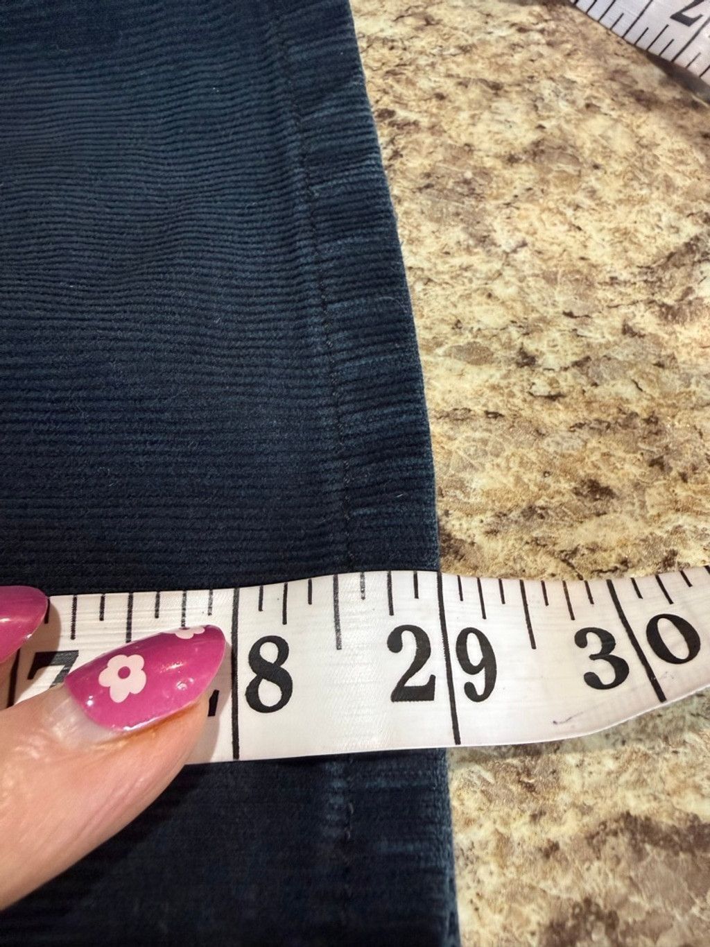 Coldwater Creek Women's Coldwater Corduroy Straight Leg Pants 6P Size 28" / US 6 / IT 42 - 8 Thumbnail