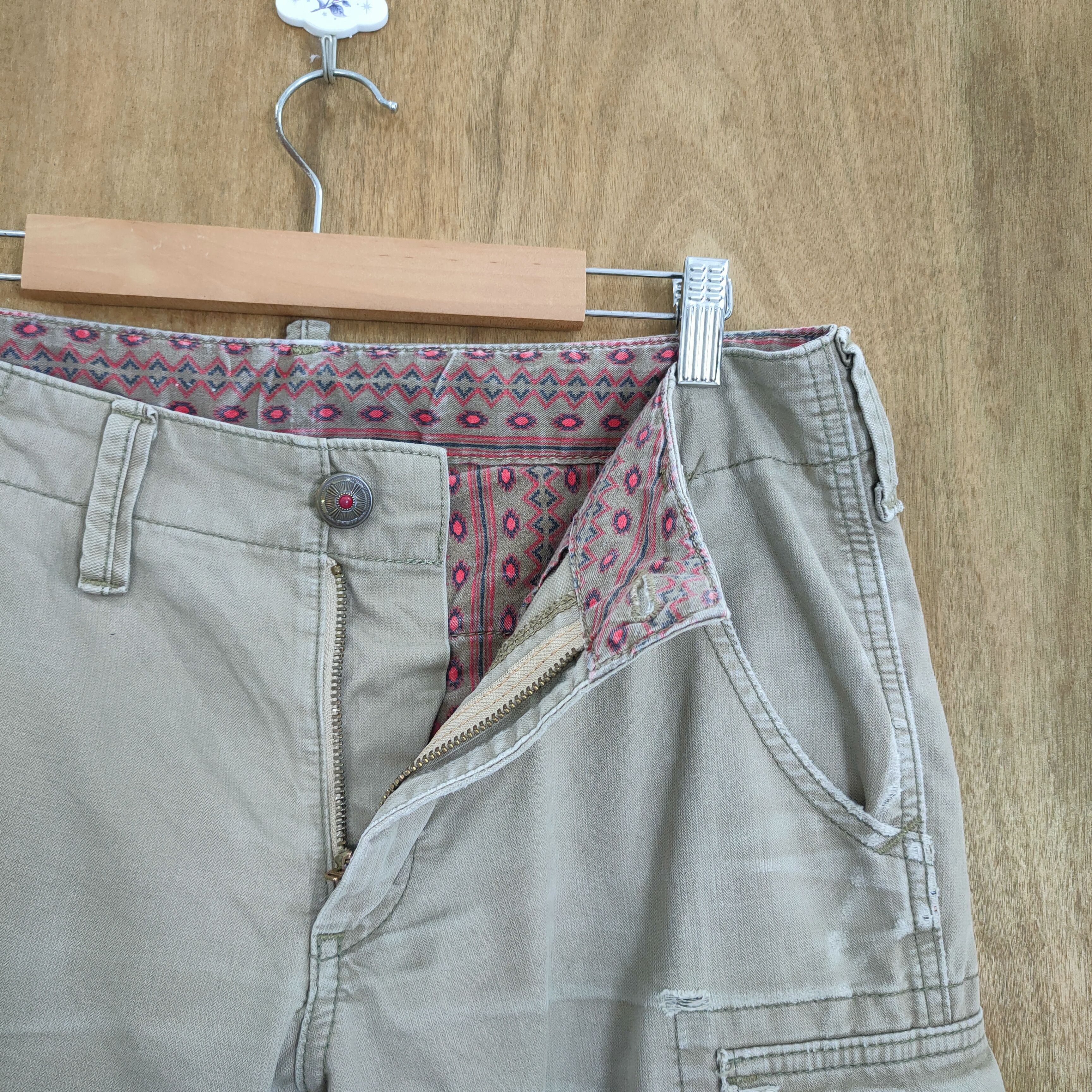 Japanese Brand VINTAGE JAPANESE DISTRESSED KNEE CARGO PANTS Size US 31 - 9 Thumbnail