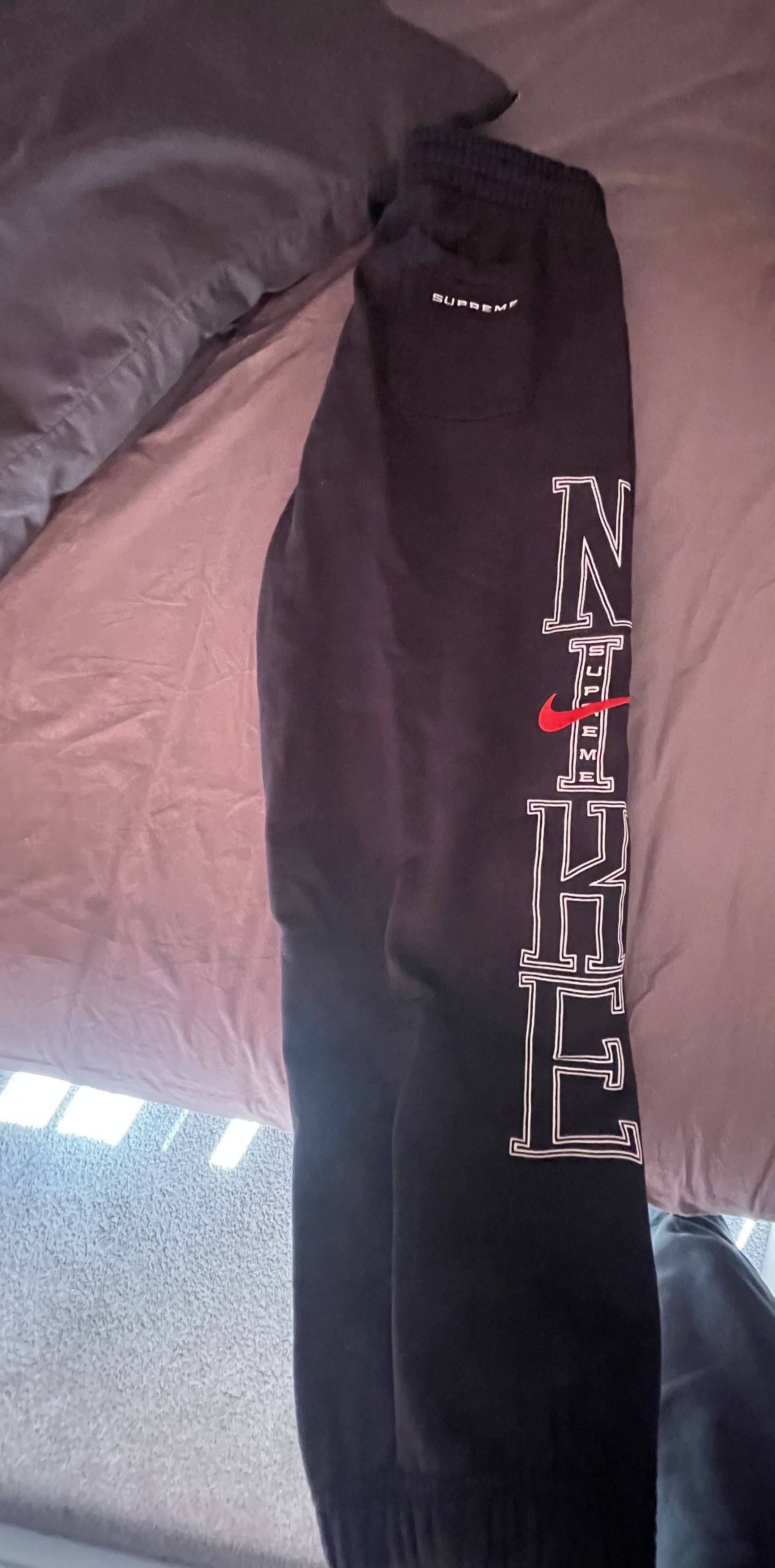 image of Nike Sweatpants in Black, Men's (Size 30)