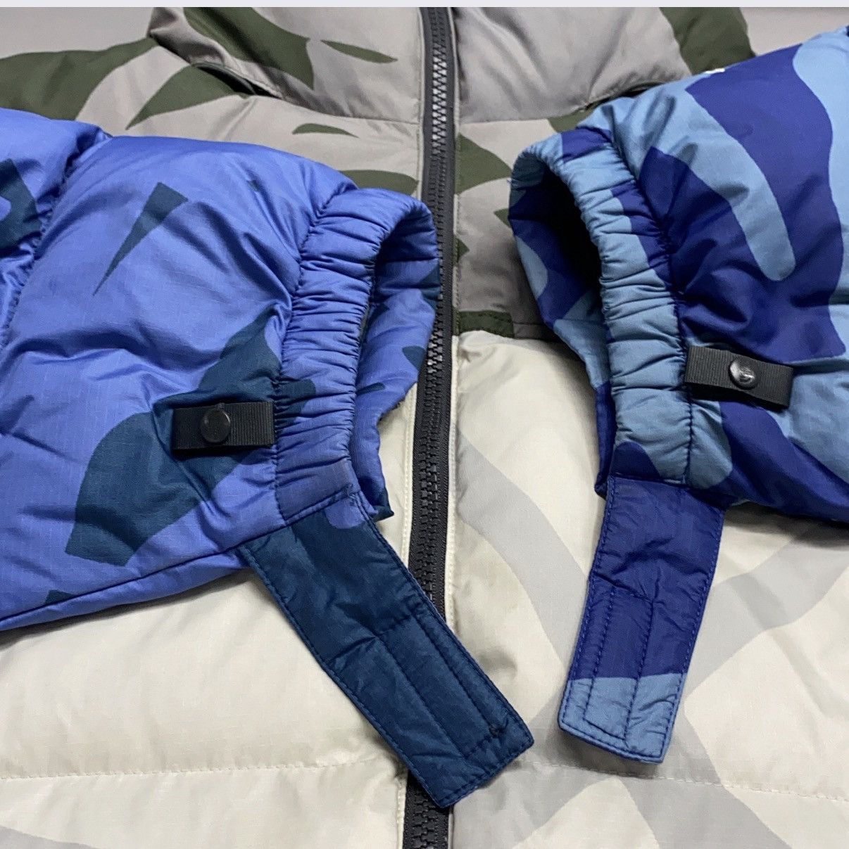 Kaws × The North Face KAWS x The North Face Retro 1996 Nuptse Jacket Size US XL / EU 56 / 4 - 13 Thumbnail