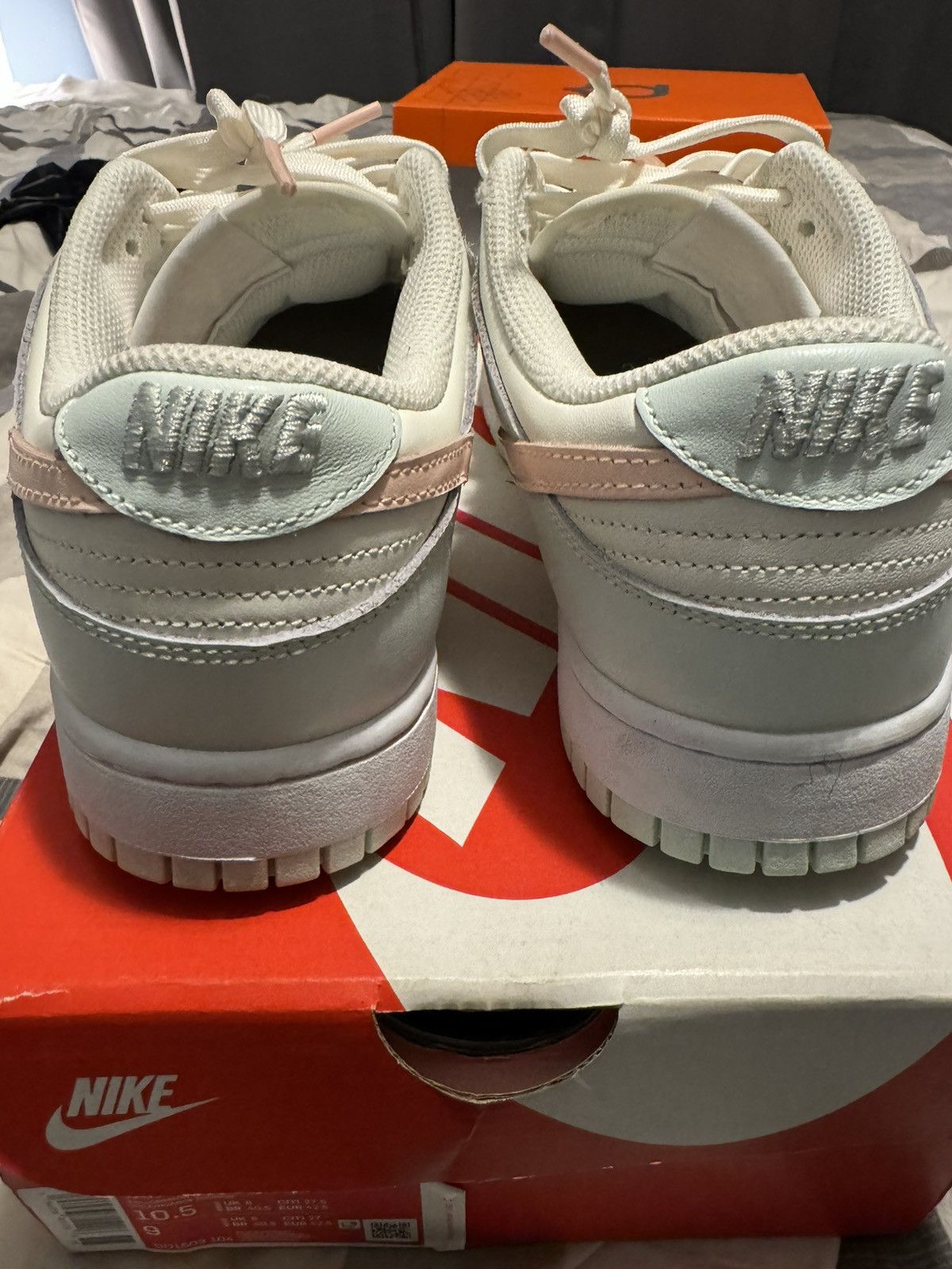 Nike Nike Dunk Low Barely Green Size US 9 / EU 42 - 3 Thumbnail