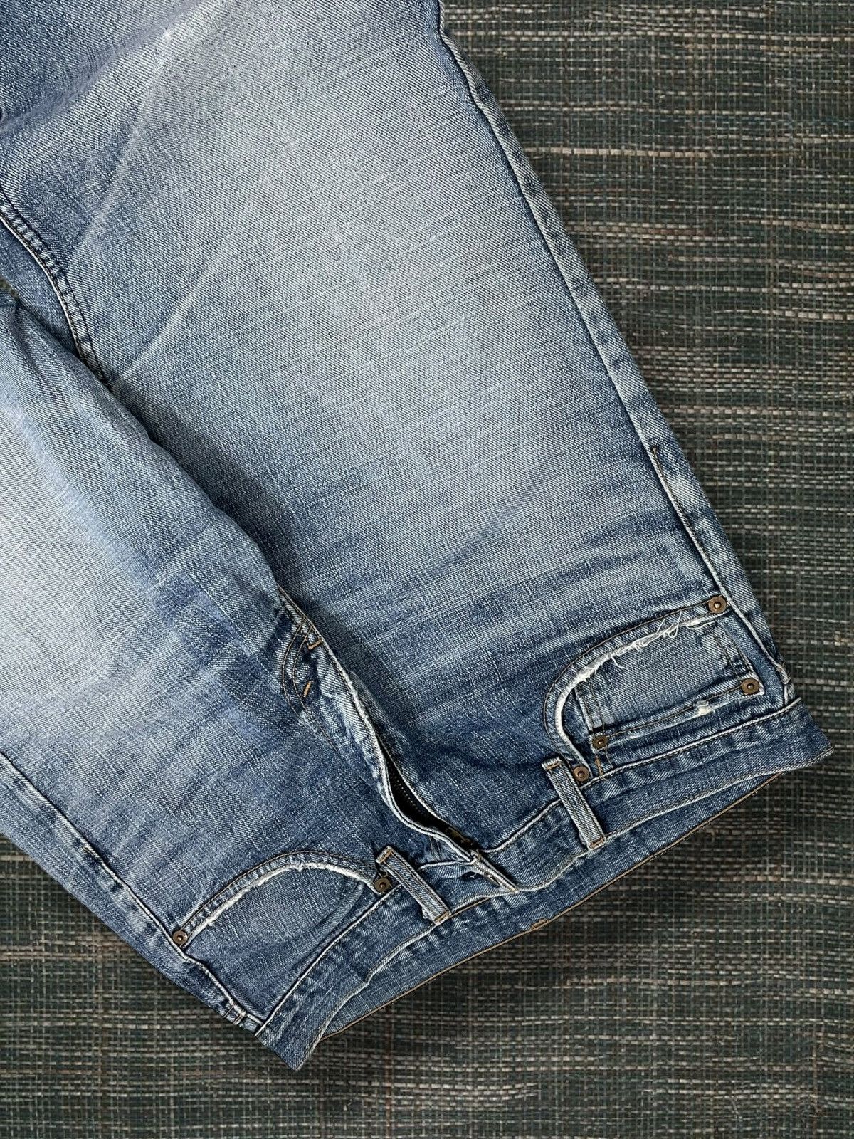 Levi's Vintage Clothing Vintage Original Designer Levis534 Distressed Straight Denim Size US 32 / EU 48 - 9 Thumbnail