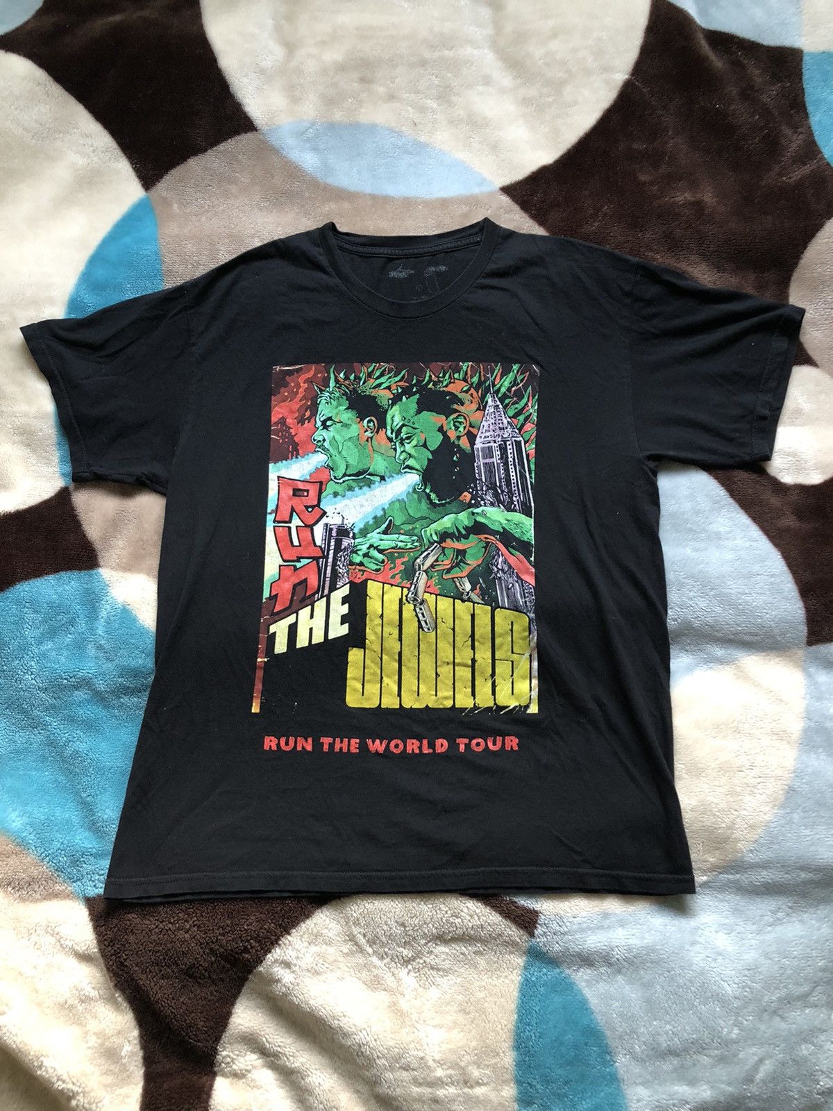 Run The Jewels × Vintage Run The Jewels 2017 ‘Run The World Tour’ T shirt - Size L Size US L / EU 52-54 / 3 - 1 Thumbnail