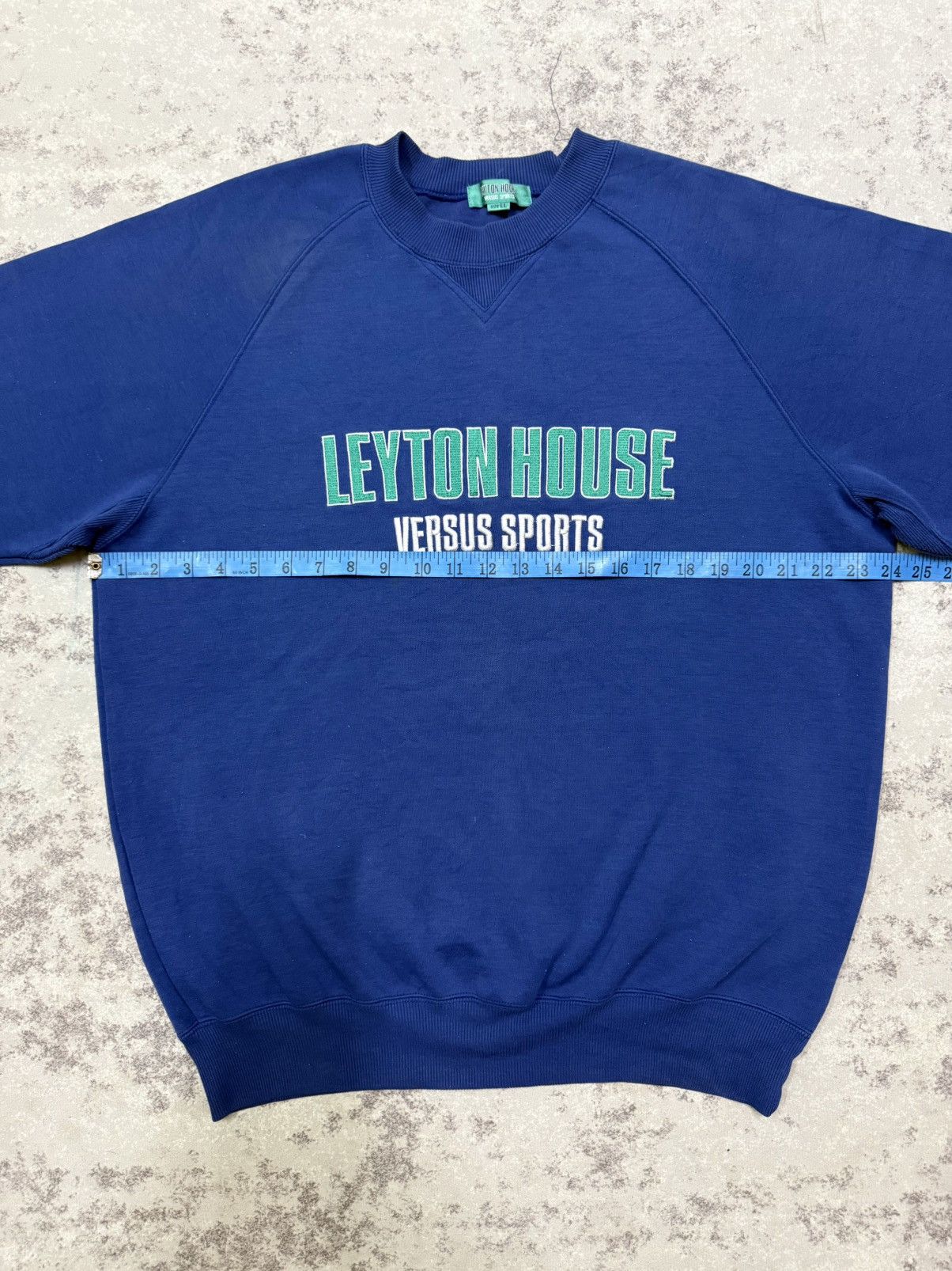 Vintage Vintage 90s Leyton House Versus Sports Biglog Sweatshirt Size US XL / EU 56 / 4 - 19 Thumbnail