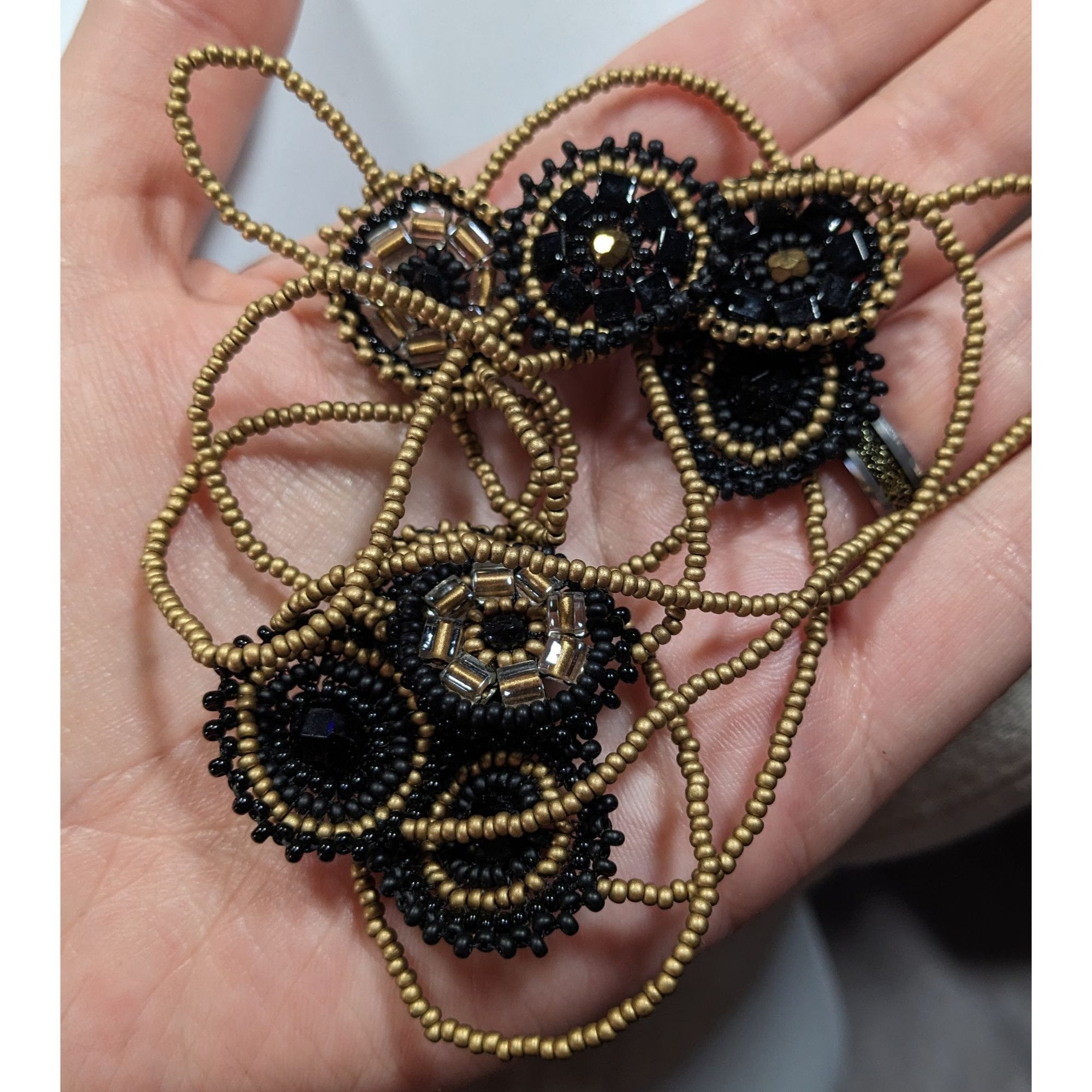 Other Glass Beaded Necklace Black And Gold Tone With Flower Disc S Size ONE SIZE - 4 Thumbnail
