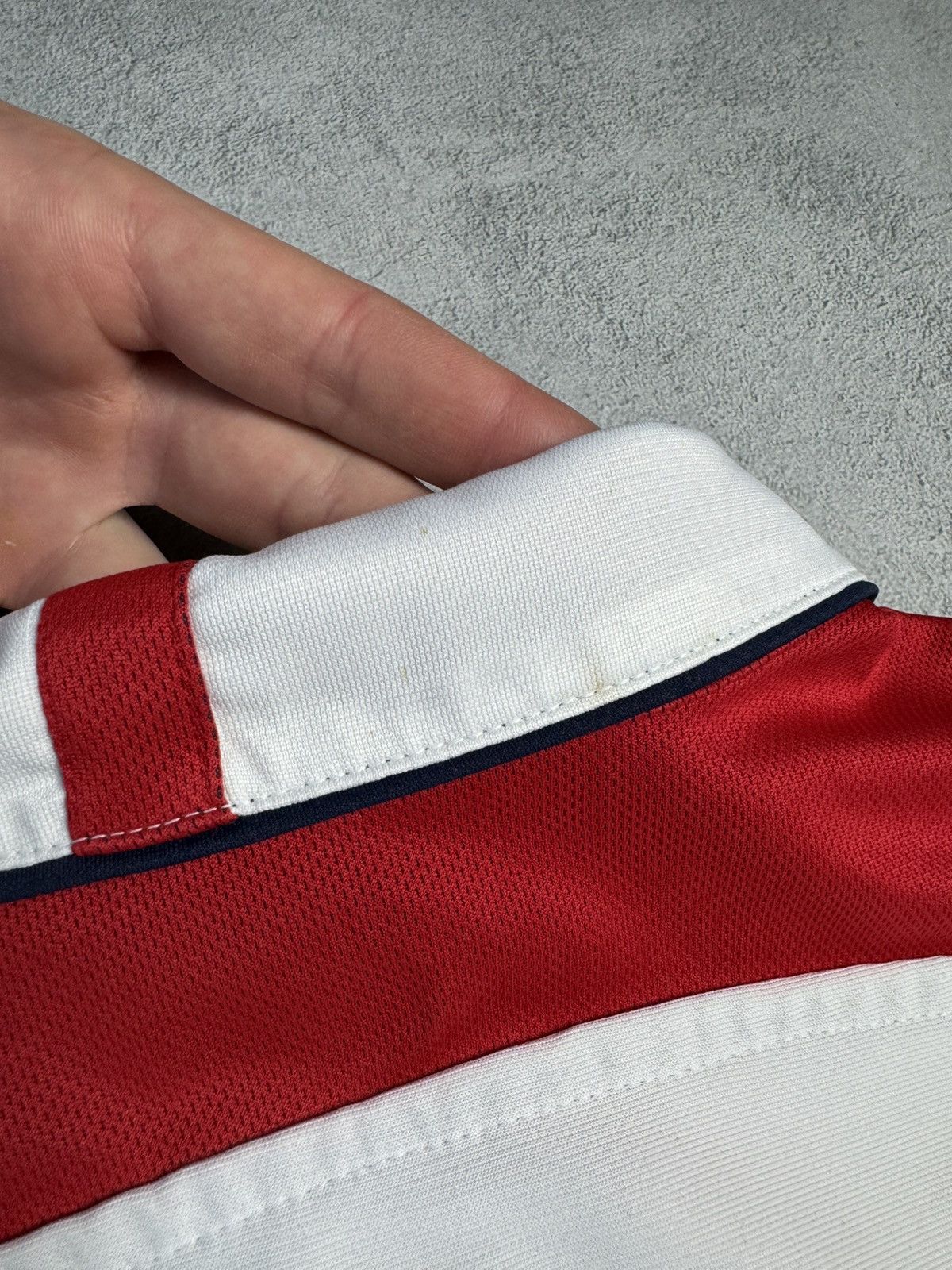 Umbro England 2003 2005 Home Shirt Jersey Reversible Umbro Size US L / EU 52-54 / 3 - 14 Thumbnail