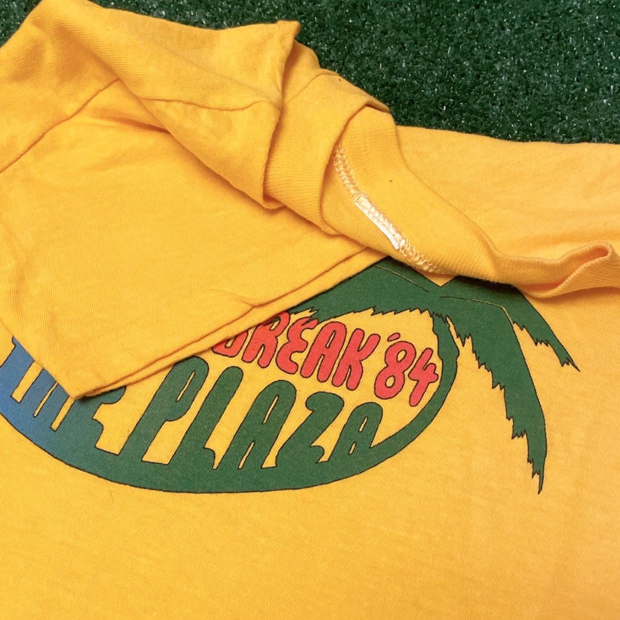 Vintage VINTAGE Daytona Beach Spring Break 1984 Shirt M Florida At The Plaza Shirt Mens Yellow 80s 90s Size US M / EU 48-50 / 2 - 2 Thumbnail