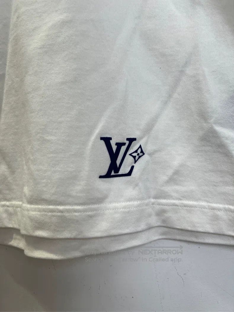 Louis Vuitton Louis Vuitton New Flocked Printed Earth Short Sleeve Size US XL / EU 56 / 4 - 5 Thumbnail