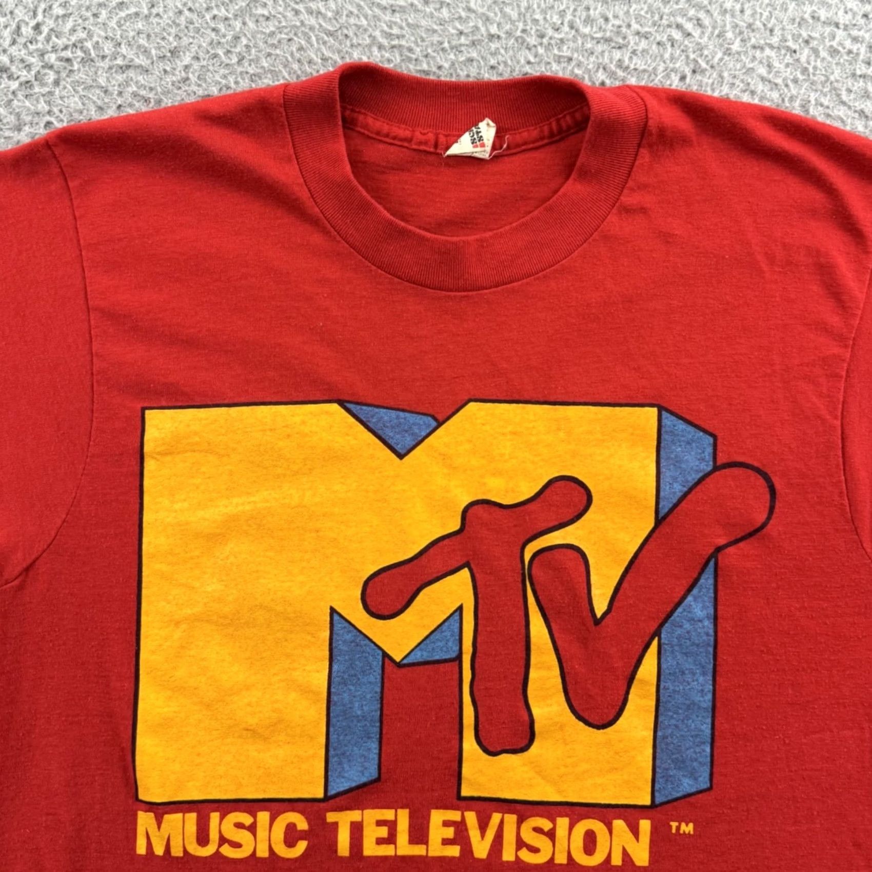 Vintage VINTAGE MTV Shirt Mens Screen Stars Medium Red Music Short Sleeve Graphic Print Band TV USA Size US M / EU 48-50 / 2 - 3 Thumbnail