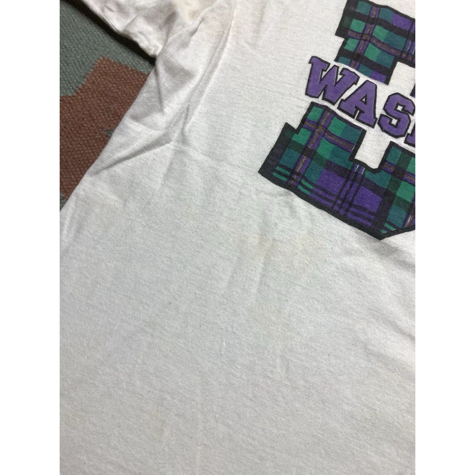 Spell Vintage 90s Washington DC plaid logo Short Hills XL t shirt User: Vintage 90s Washington DC plaid logo Short Hills XL t-shirt Size US XL / EU 56 / 4 - 5 Thumbnail