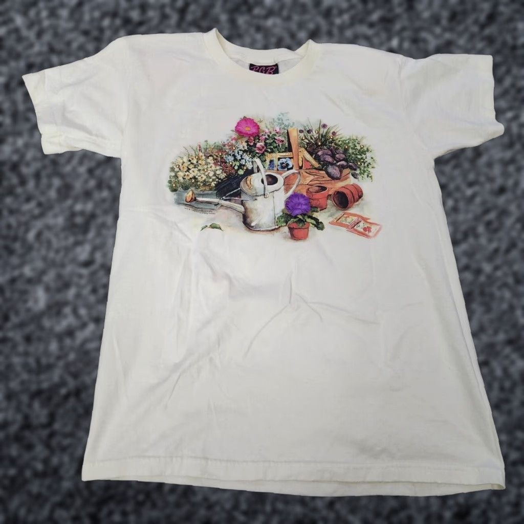 Vintage VINTAGE P.G.B Women's T-Shirt Casual Short Sleeve Cotton Yellow Art Retro Desert Cactus 90s M Size M / US 6-8 / IT 42-44 - 1 Thumbnail