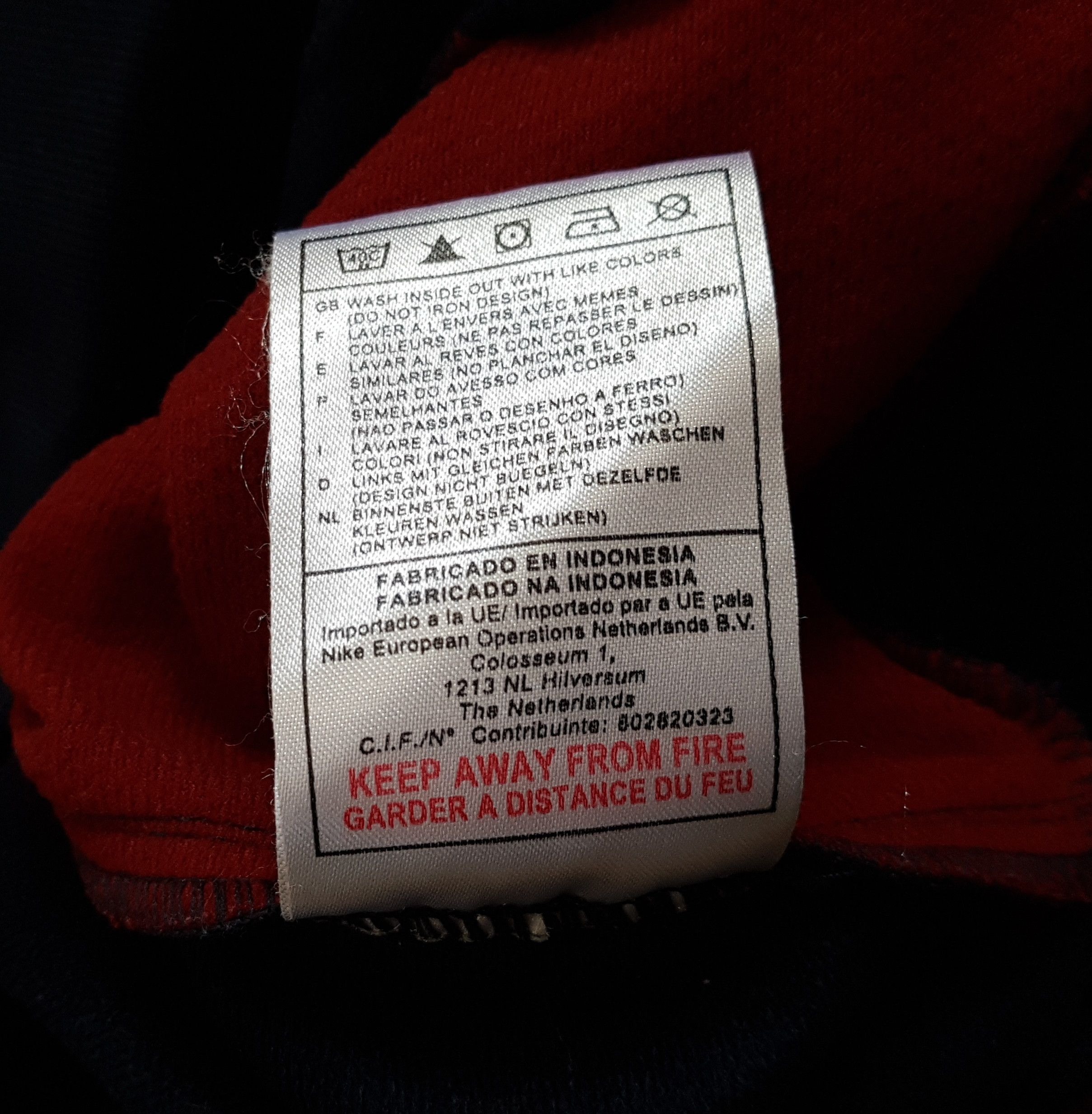 Nike y2k Vintage Nike Track Top Full Zip Jacket sz L Size US L / EU 52-54 / 3 - 13 Thumbnail