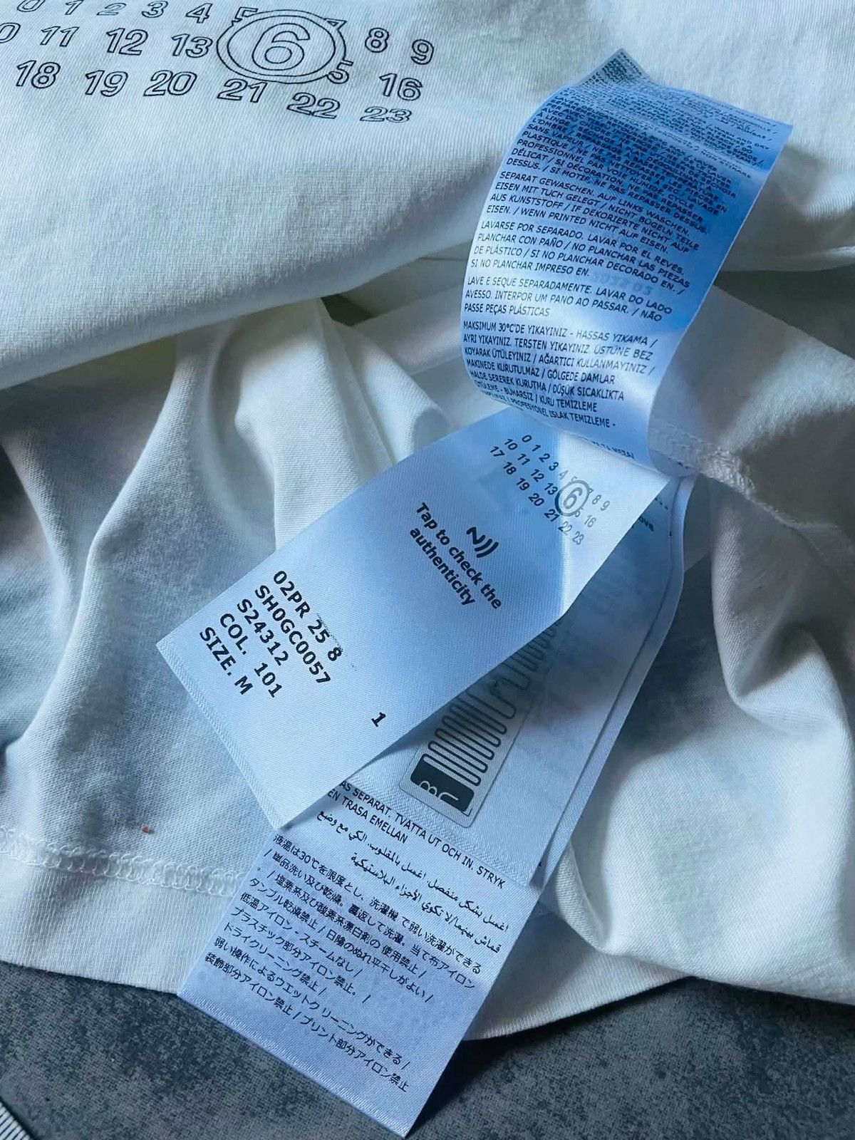 Maison Margiela T-shirt Maison Margiela Size US M / EU 48-50 / 2 - 9 Thumbnail