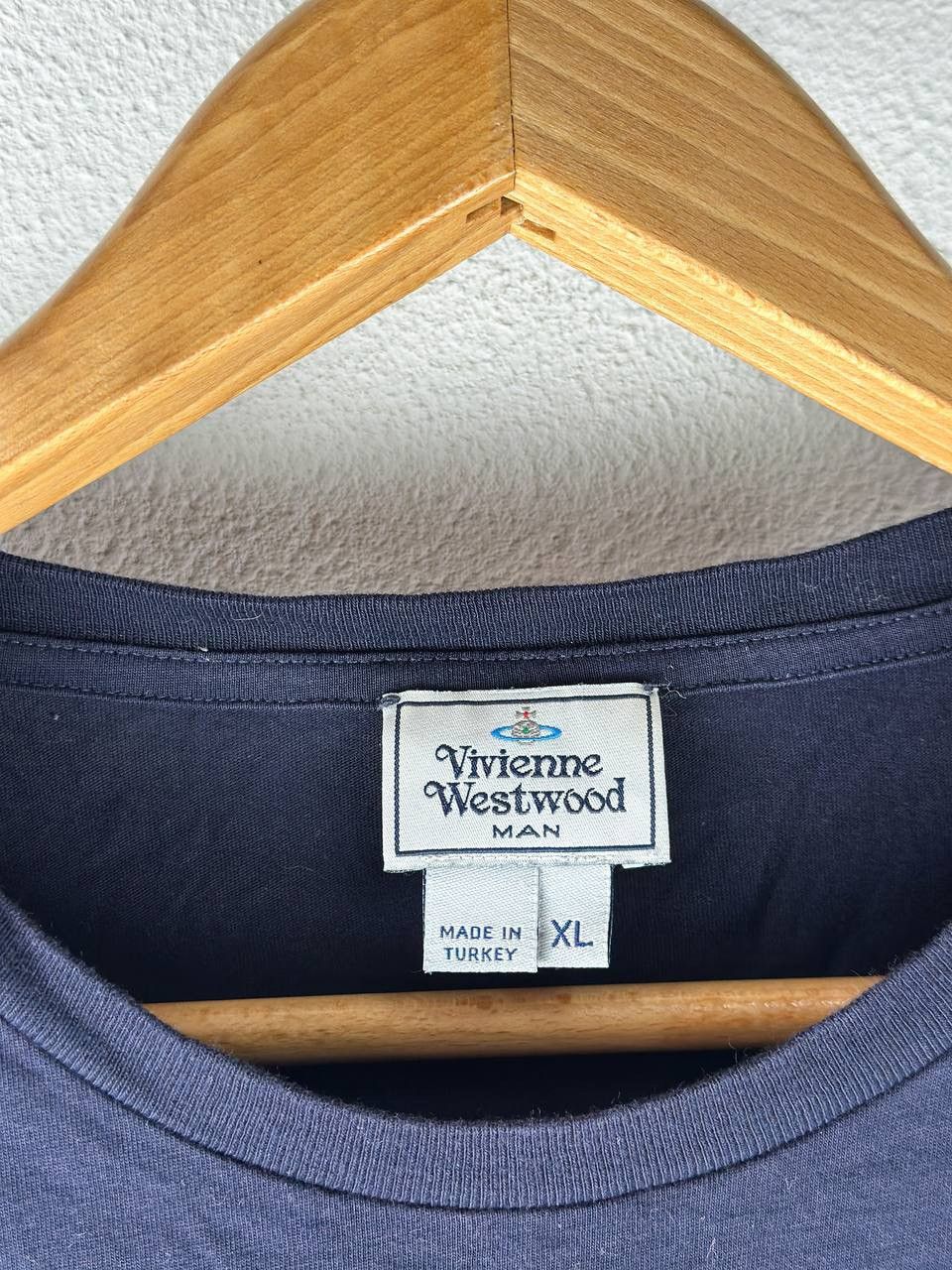 Vivienne Westwood Vivienne Westwood Man Size US XL / EU 56 / 4 - 5 Thumbnail