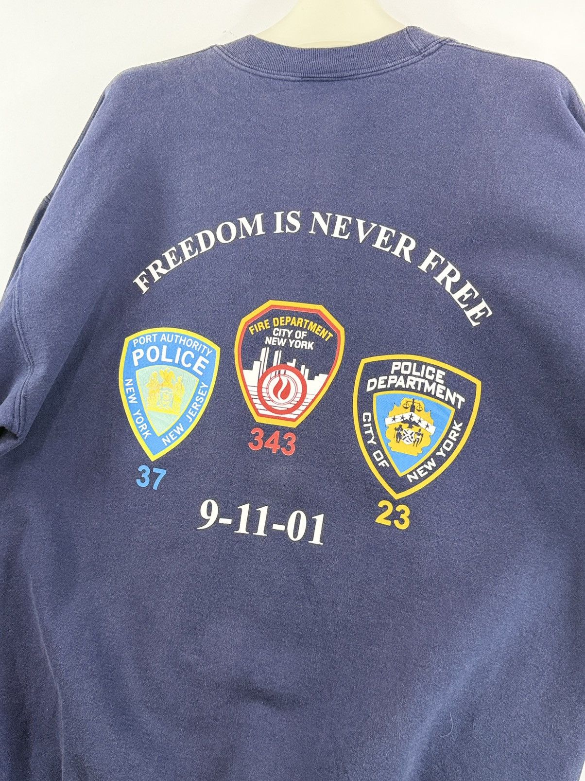 Vintage 🔥 Tribute FDNY NYPD Port Authority Memory NYC 1st Responders Size US M / EU 48-50 / 2 - 1 Thumbnail