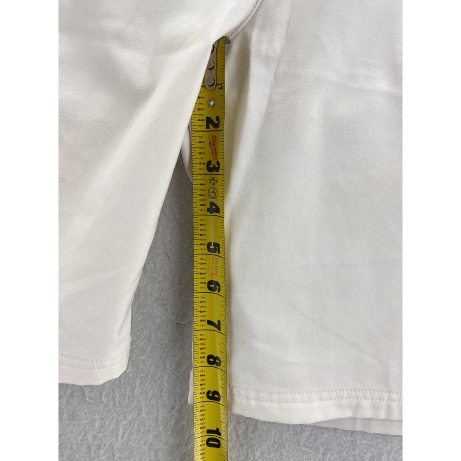 Oakley Oakley Shorts Womens 4 Golf Casual Walking Apparel Shirt Men? Size 27" / US 4 / IT 40 - 4 Thumbnail