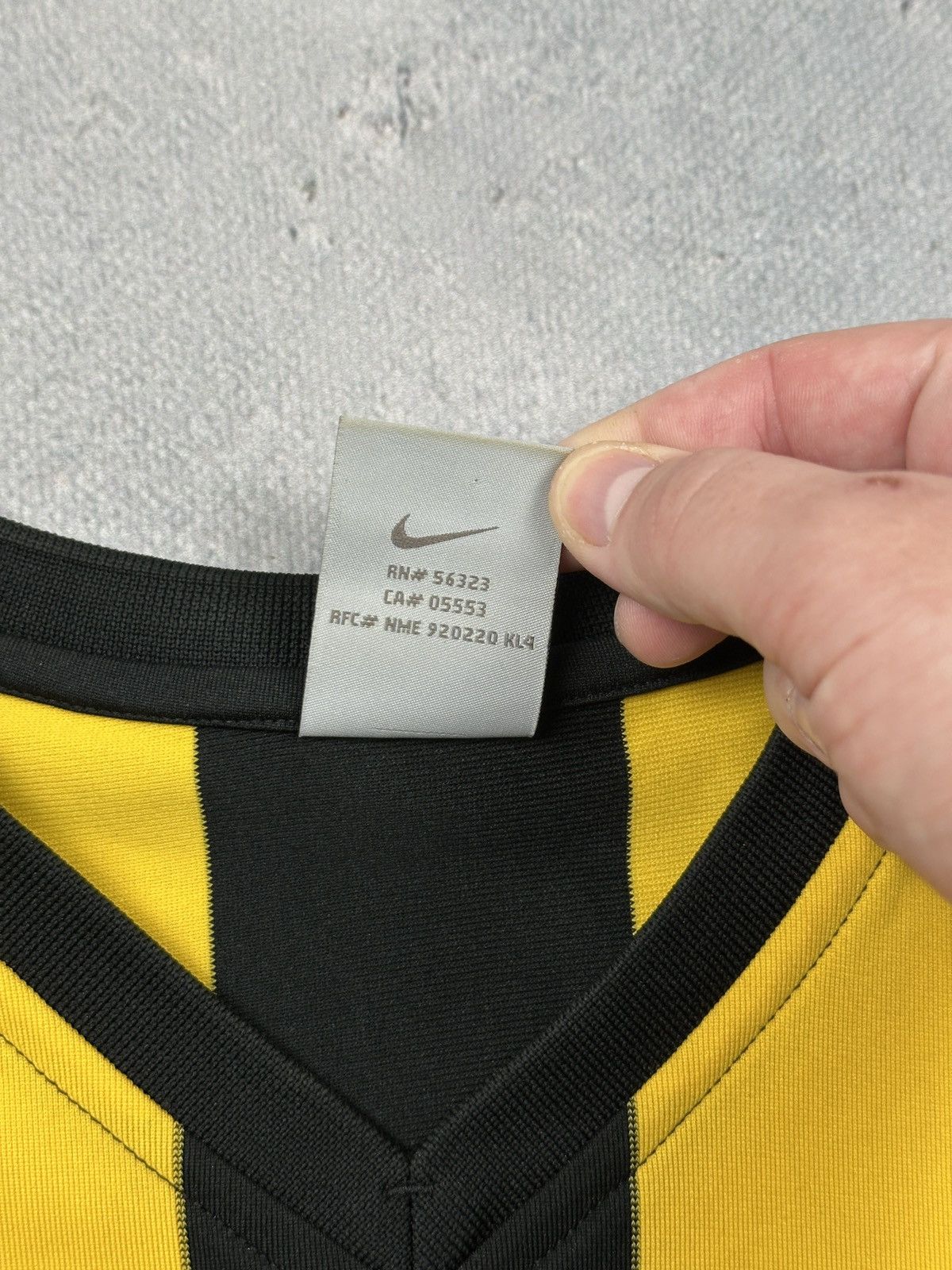 Nike Vintage Nike Striped Football Jersey Yellow Black XXL y2k Size US XXL / EU 58 / 5 - 8 Thumbnail