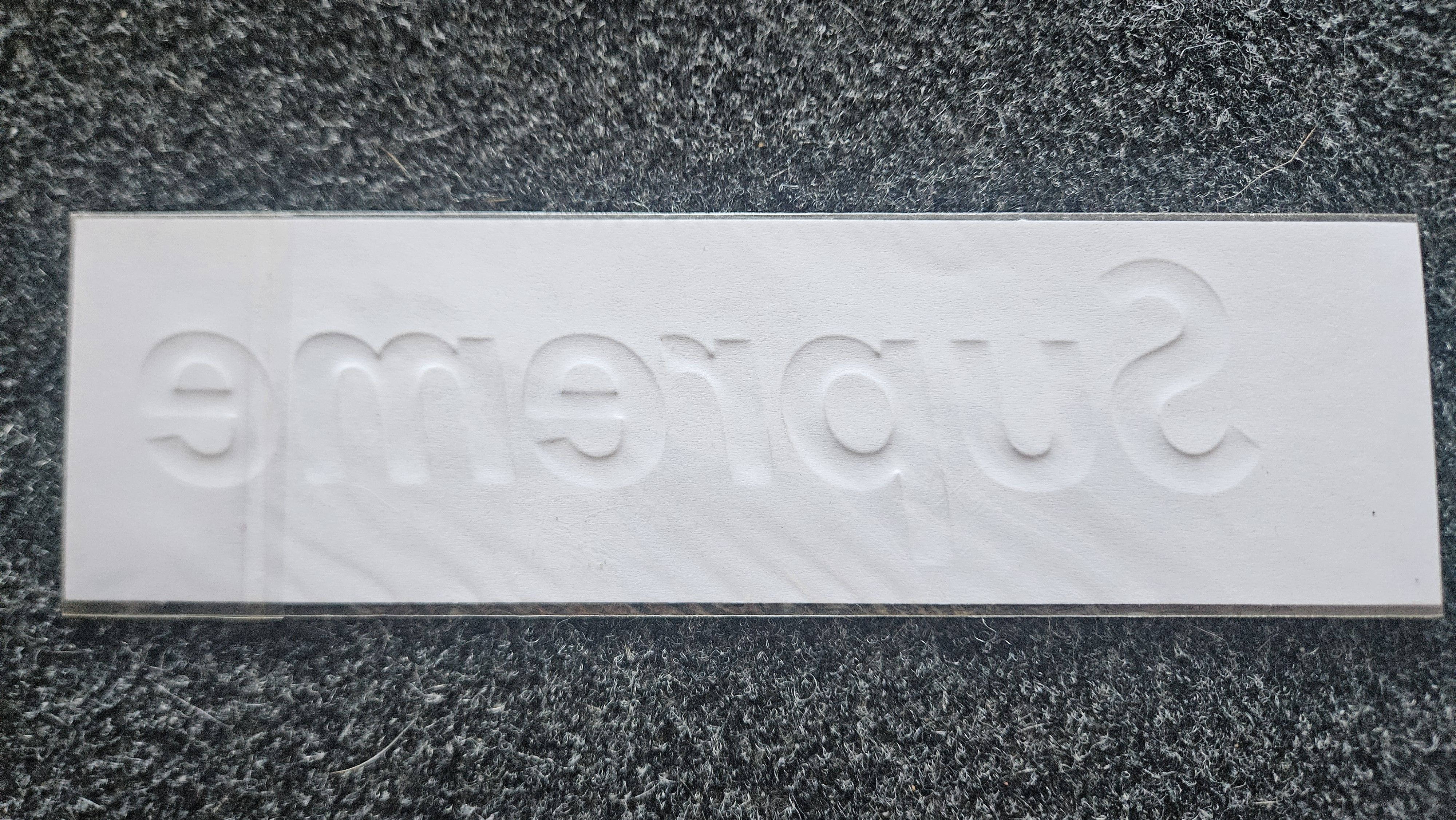 Supreme SUPREME Gold Embossed Box Logo Sticker FW22 Size ONE SIZE - 2 Thumbnail