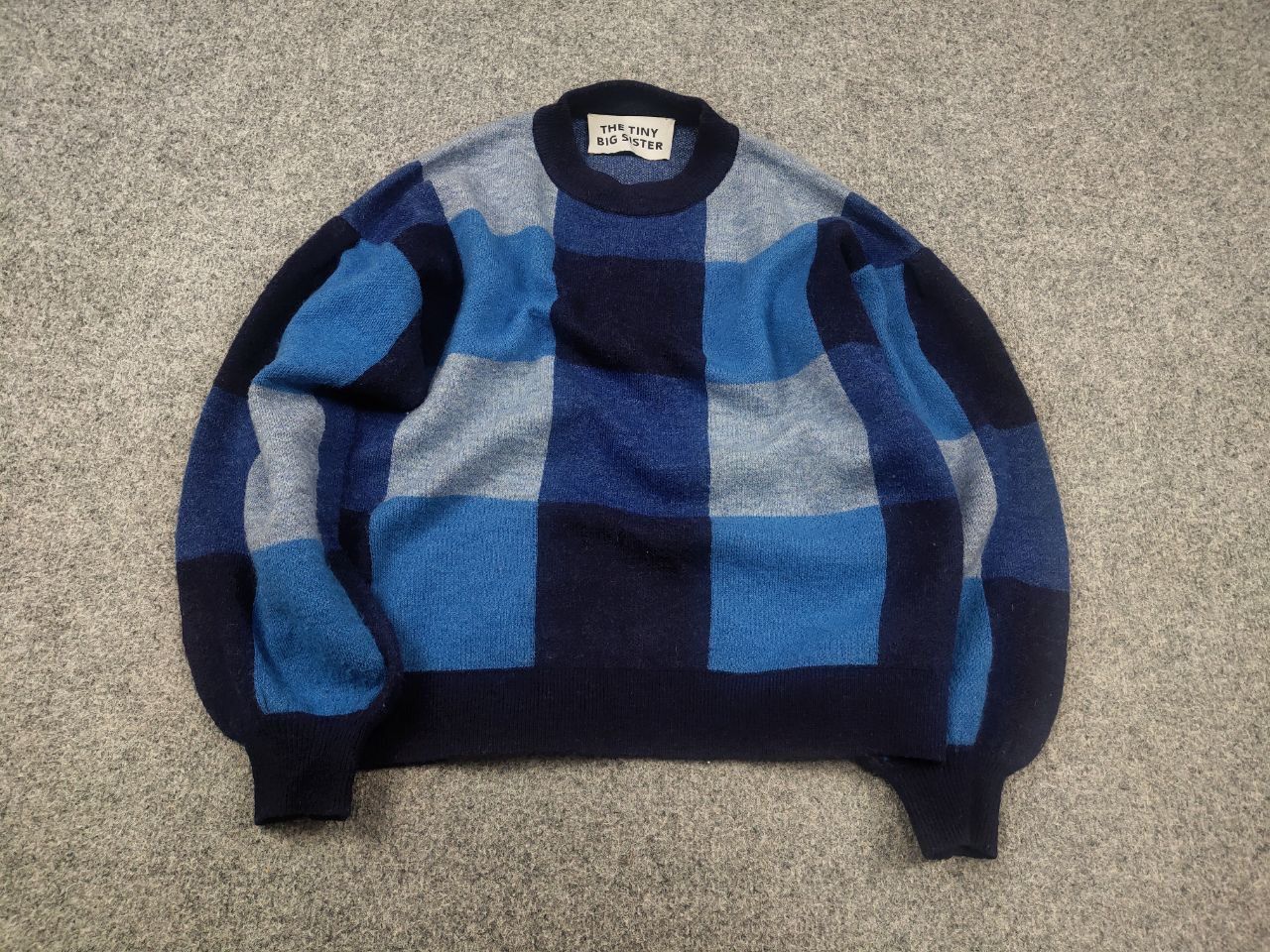 Vintage The Tiny Big Sister Design Wool pattern Sweater wide sleeves Size XS / US 0-2 / IT 36-38 - 3 Thumbnail