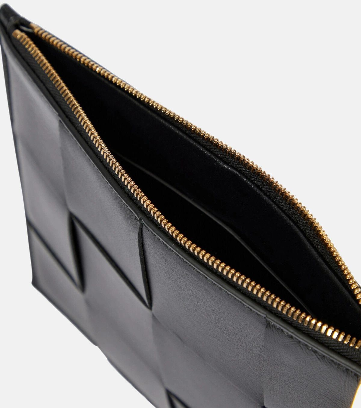 Bottega Veneta o1loc1c0824 Size: OS / Pouch in Black Size ONE SIZE - 3 Thumbnail