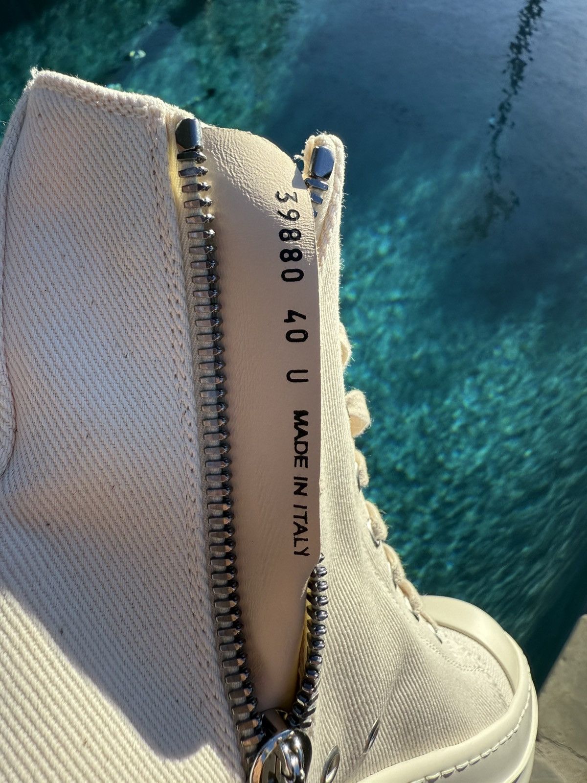 Rick Owens Rick Owens Cream Canvas Ramone High-Top Sneakers Size US 7 / EU 40 - 6 Thumbnail