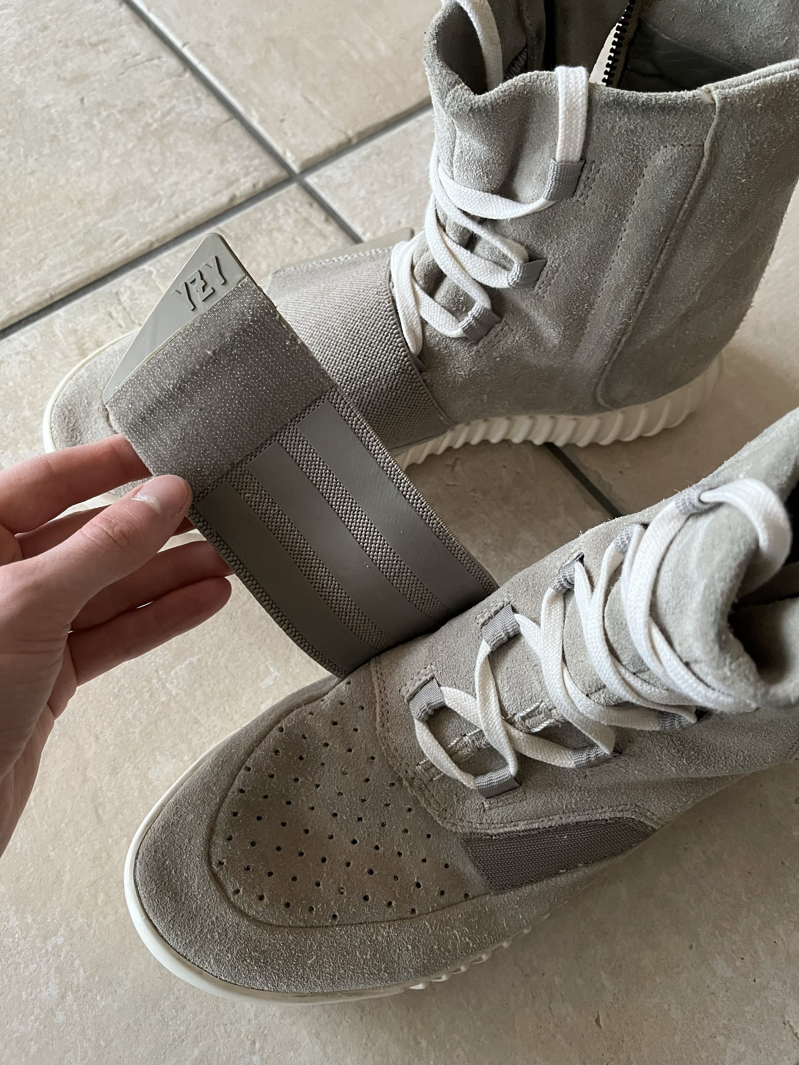 Yeezy Yeezy 750 OG Grey Size US 11 / EU 44 - 7 Thumbnail