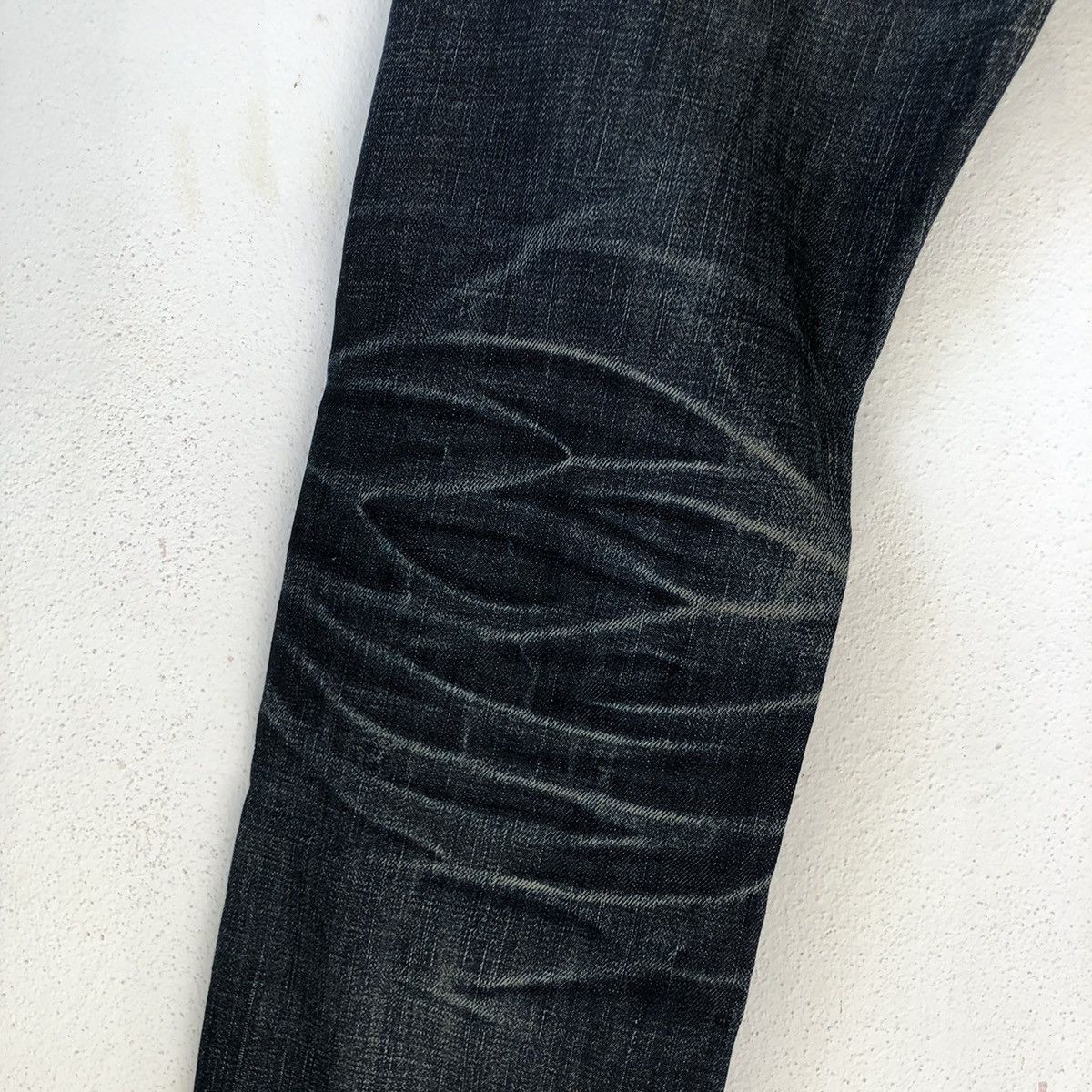 Uniqlo Vintage UNIQLO Custom Tiger Embroidered jeans Size US 31 - 4 Thumbnail