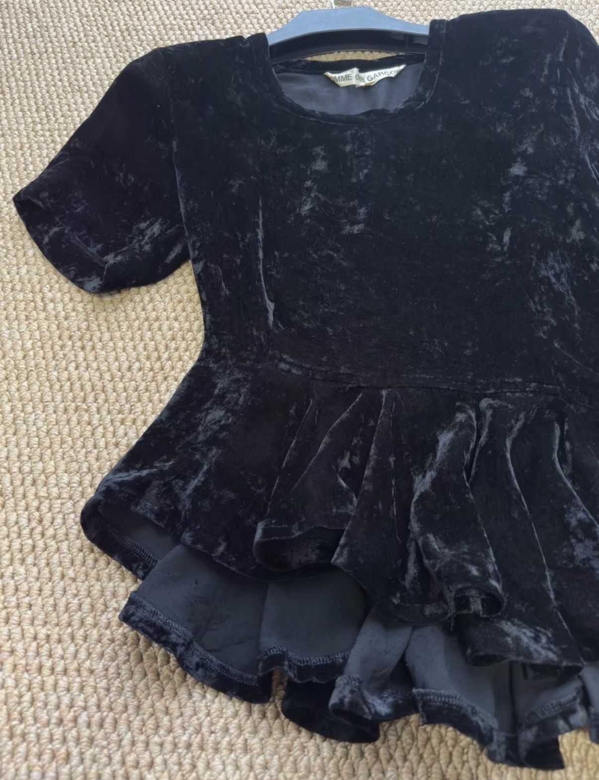 Comme des Garcons Comme des Garçons Ice Velvet Irregular Waist Ruffle Top K23 Size S / US 4 / IT 40 - 4 Thumbnail