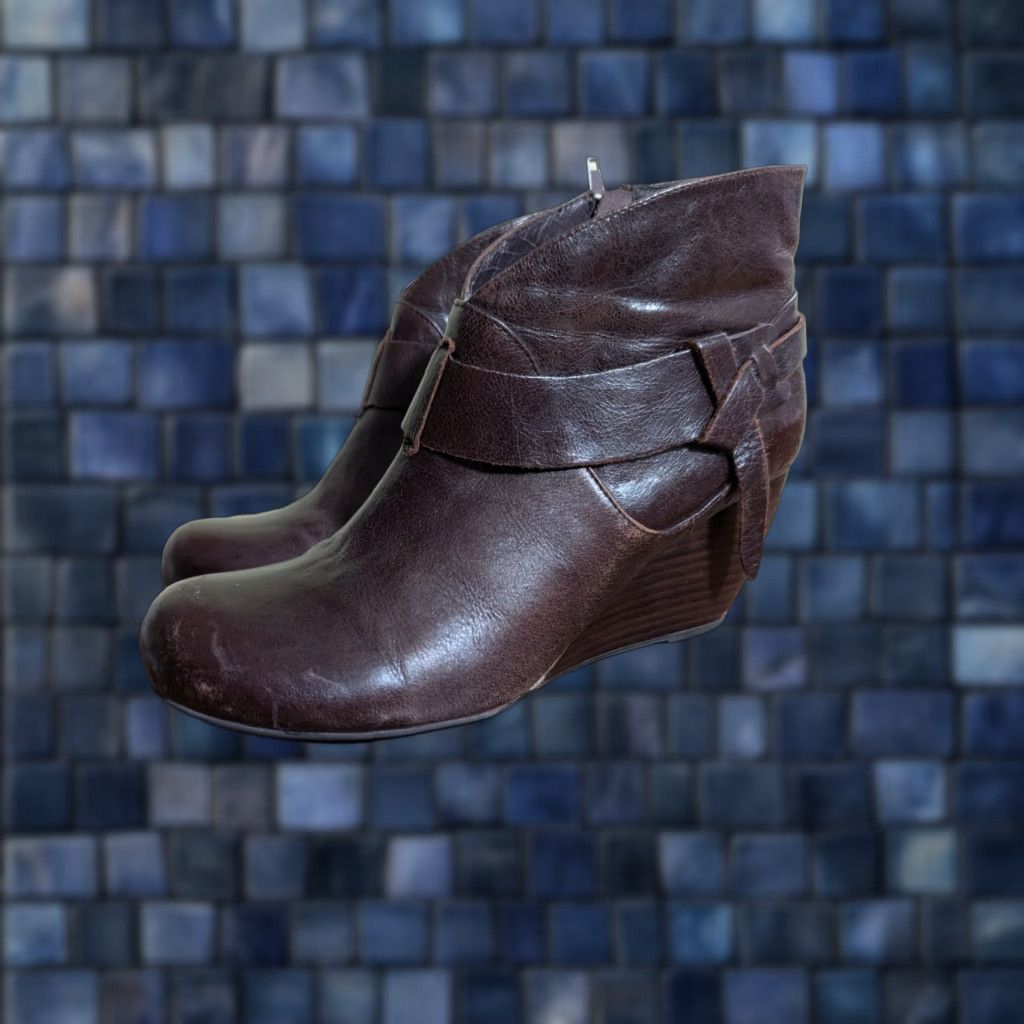 Vintage Miz Mooz NYC Narcissa Estelle Wedge Ankle Boots Brown Leather 8.5 Women's Shoes Size US 9 / IT 39 - 1 Thumbnail
