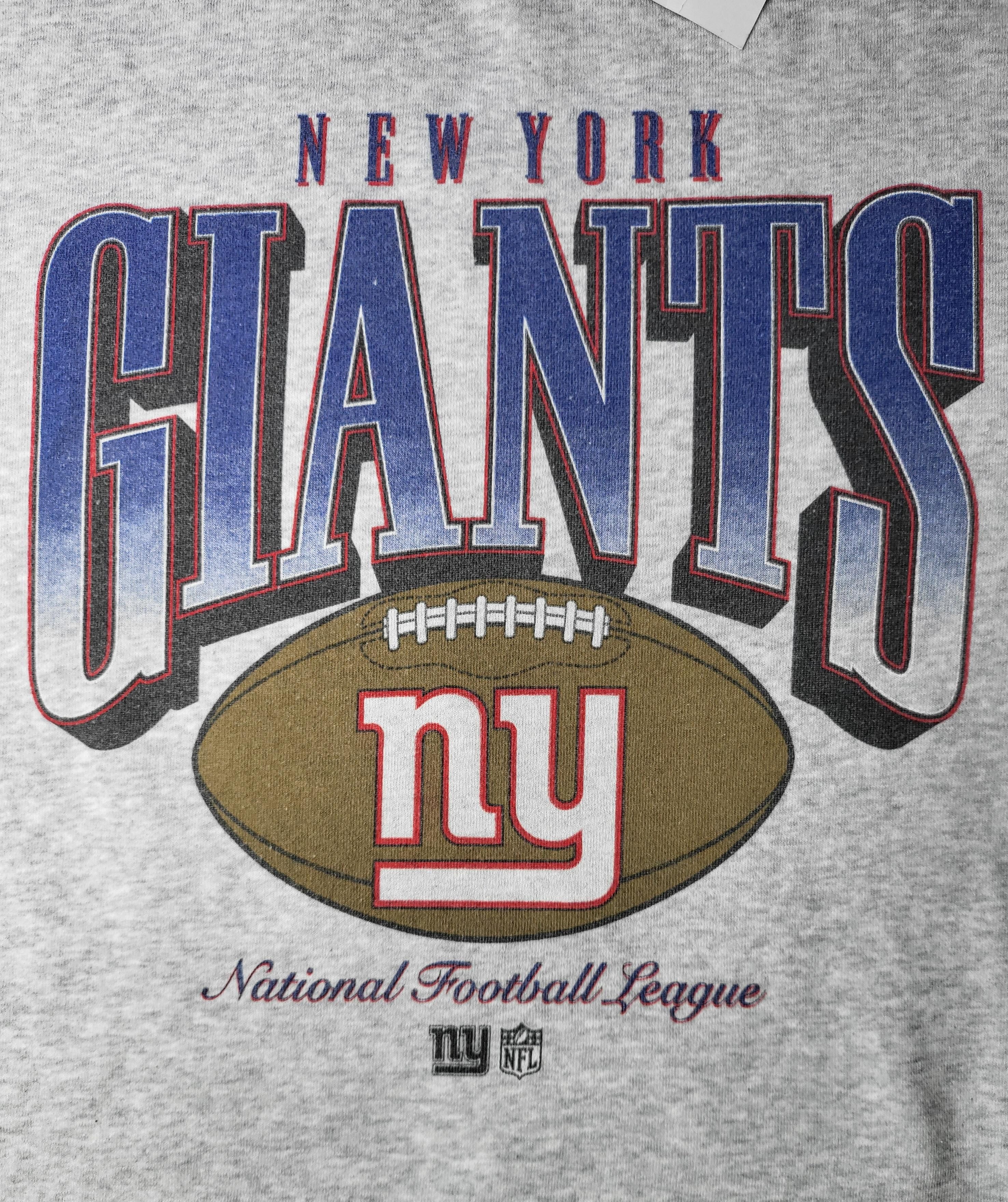 NFL NWT New York Giants Bundle Crewneck Sweatshirt & Beanie MD Size US M / EU 48-50 / 2 - 2 Thumbnail
