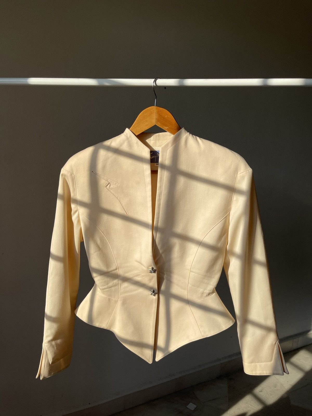 Grailed Rare 1989 Thierry Mugler Lightning Star Button Jacket 11 Size S / US 4 / IT 40 - 1 Thumbnail
