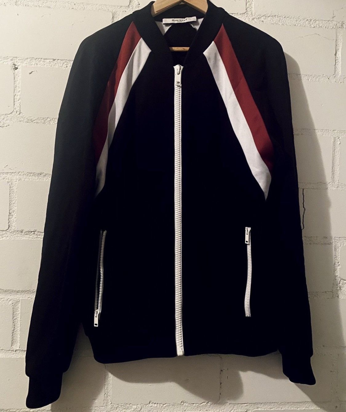 Givenchy Givenchy classic zipper light jacket college style Size US L / EU 52-54 / 3 - 6 Thumbnail