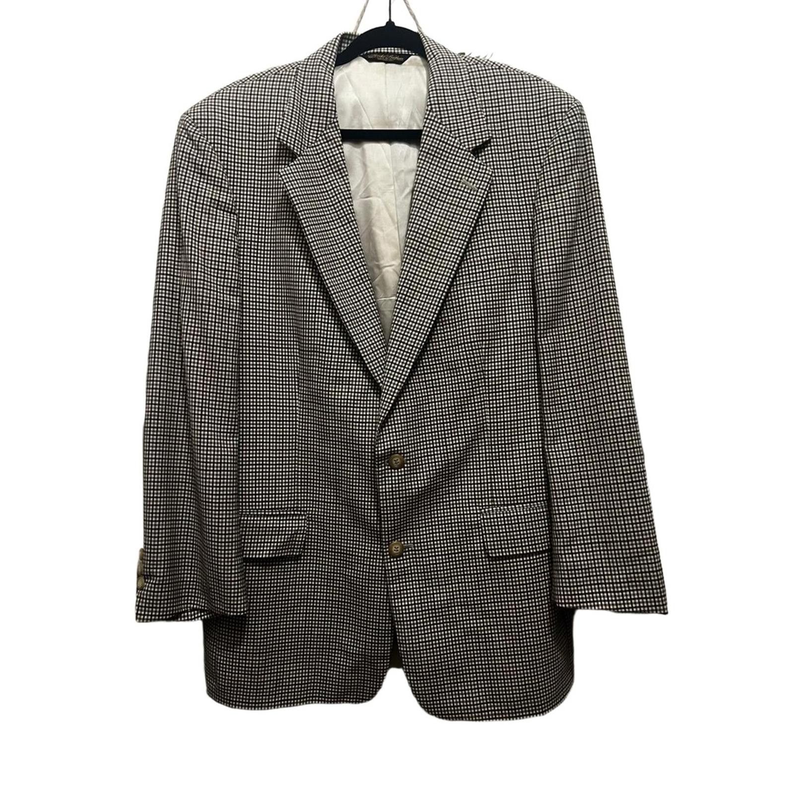 Brooks Brothers Brooks Brothers Men Blazer 42R Brown Plaid Two Button wool Size 42R - 2 Thumbnail