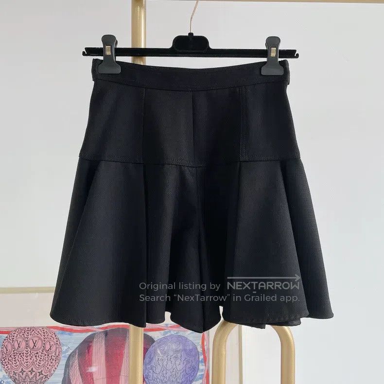 Alexander McQueen Alexander Mcqueen Black short skirt Size 25" / US 0 / IT 36 - 2 Thumbnail