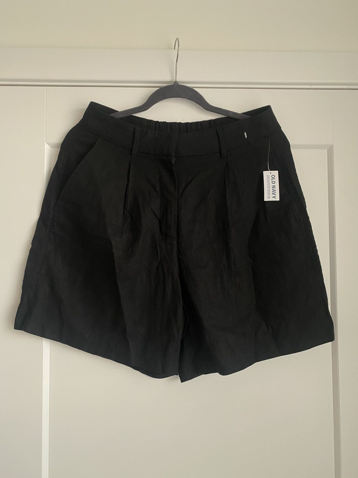 Old Navy NWT Old Navy High Waisted Black Linen Rayon Women’s Short Size 32" / US 10 / IT 46 - 2 Thumbnail