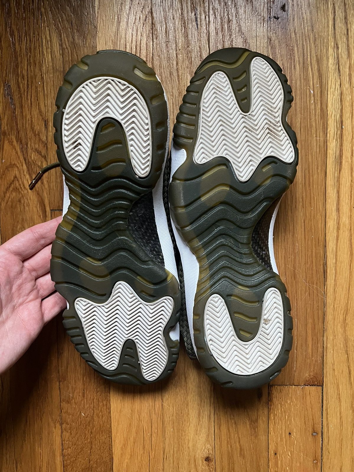 Jordan Brand Air Jordan Future Iguana Size 12 Size US 12 / EU 45 - 5 Thumbnail