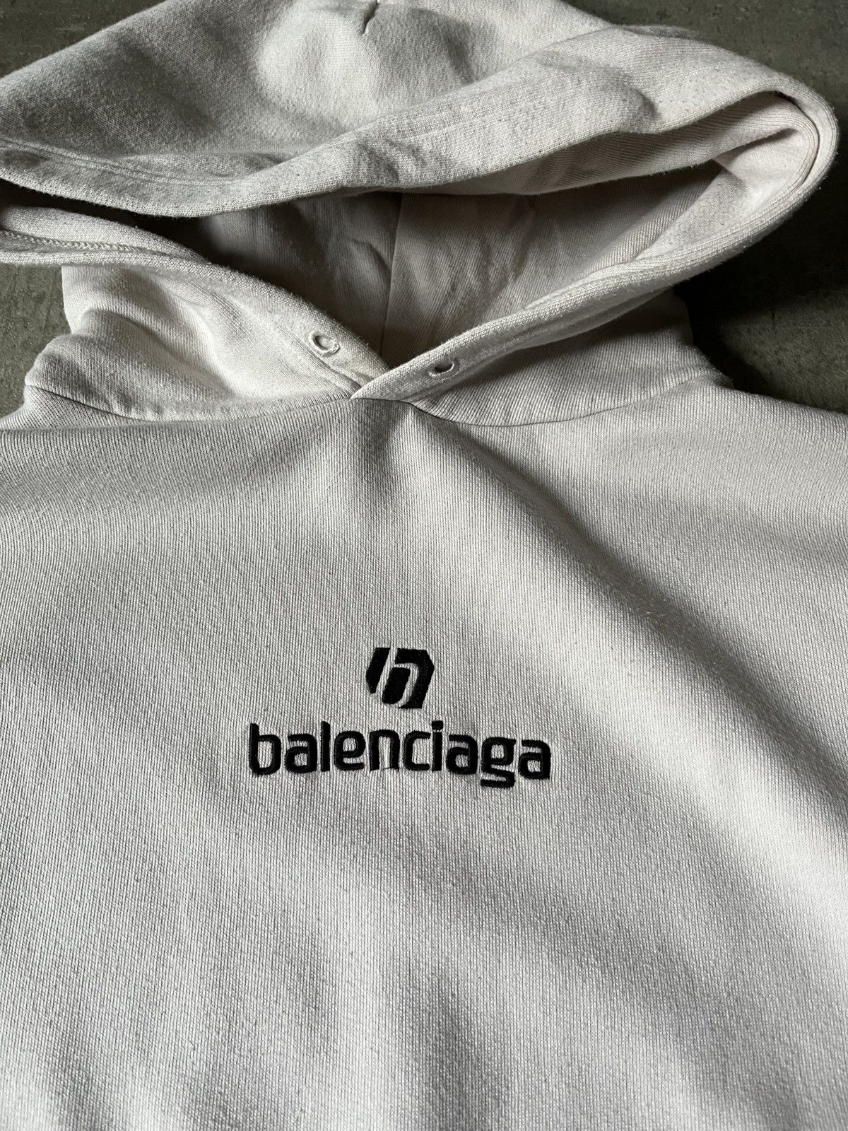 Balenciaga Balenciaga football beige hoodie rare Size US S / EU 44-46 / 1 - 6 Thumbnail