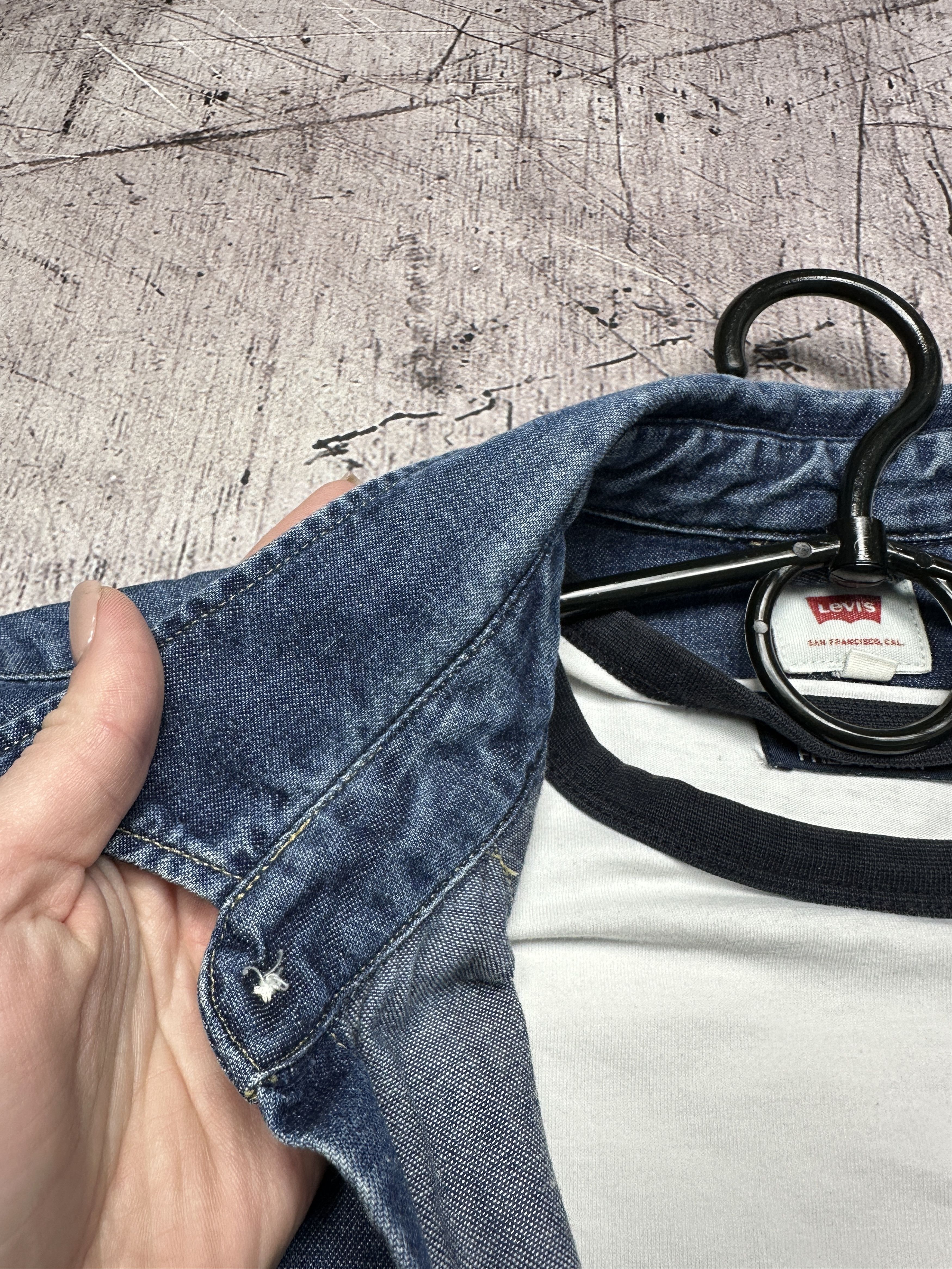 Levi's Levi's Vintage Mens Denim Shirt Size US L / EU 52-54 / 3 - 4 Thumbnail