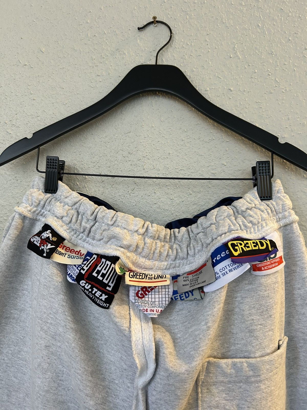 Greedy Unit × murd333r.fm COMPLEXCON GREEDY UNIT MURDER FM SWEATPANTS Size US 32 / EU 48 - 9 Thumbnail