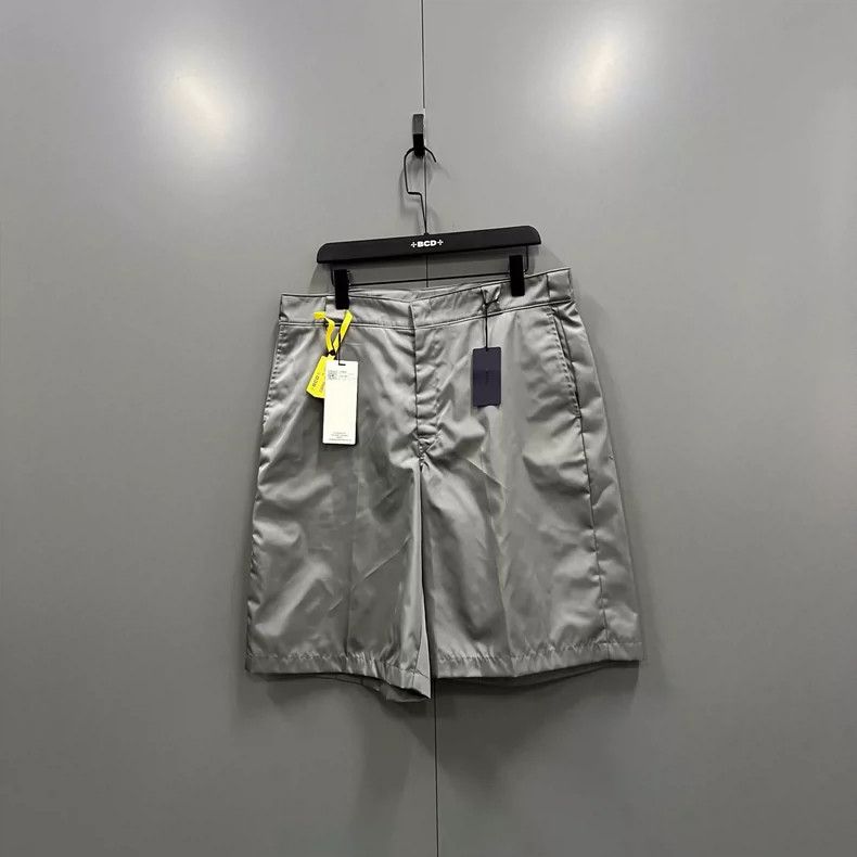 Prada PRADA Gray Logo Shorts in Size 46-52- DMC Size US 31 - 1 Thumbnail